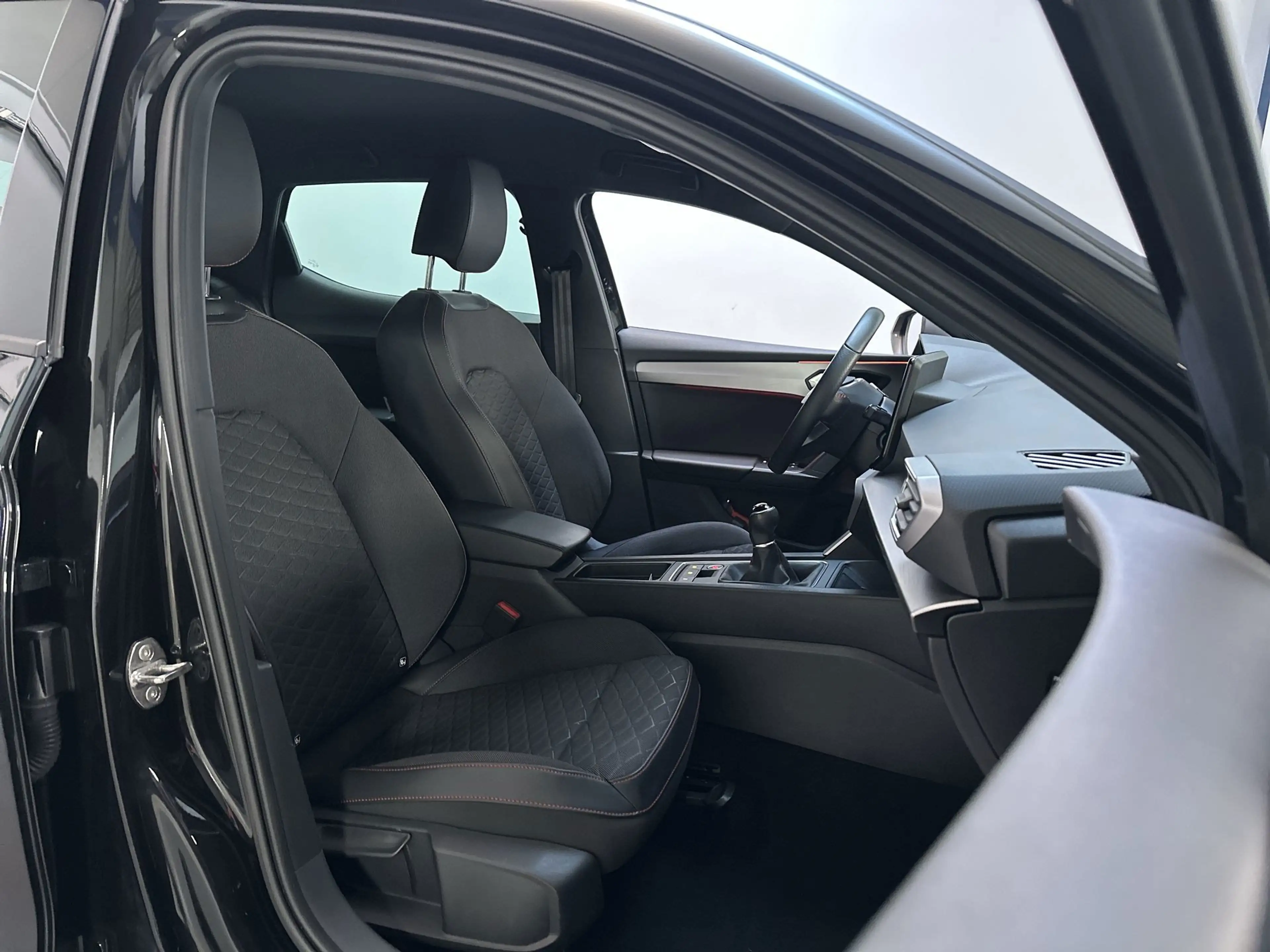 SEAT Leon 1.5 TSI 150pk FR Business Intense LED Camera Stoel — photo 9