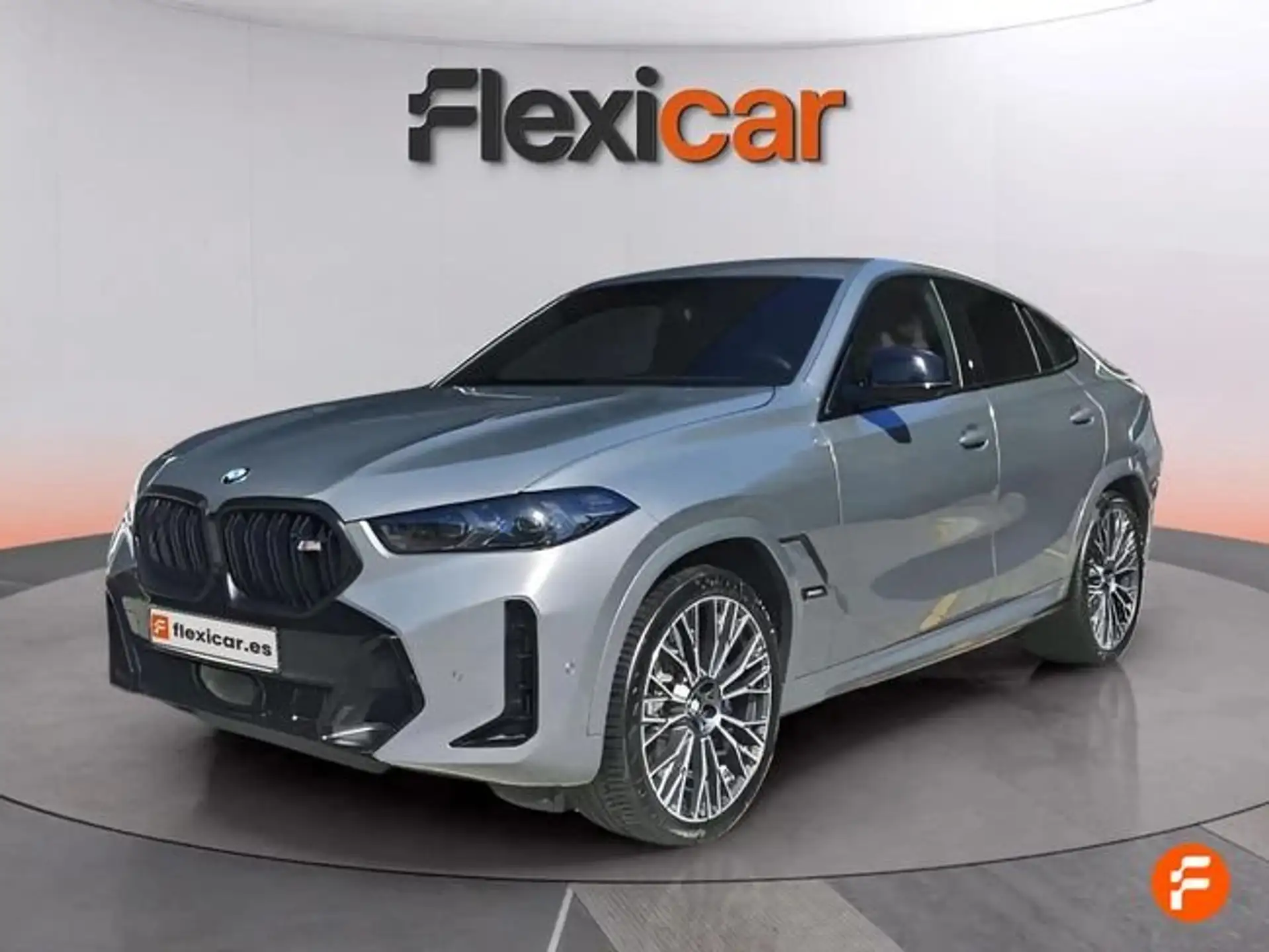 BMW X6 M60i 2023 회색 사진 3
