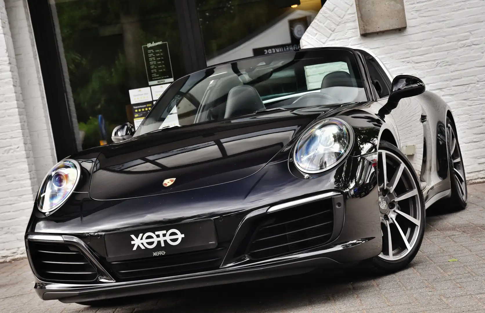 Porsche 911 991.2 C4 TARGA PDK *** FULL PORSCHE HISTORY *** Noir - 1