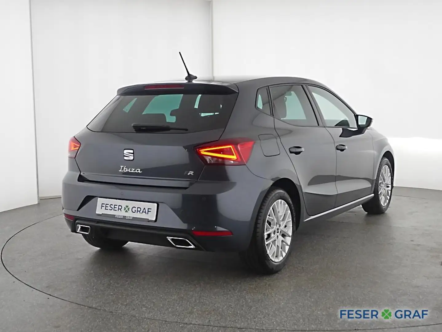 SEAT Ibiza 1.0 TSI FR LED / DAB / Navi / Kamera Grau - 2