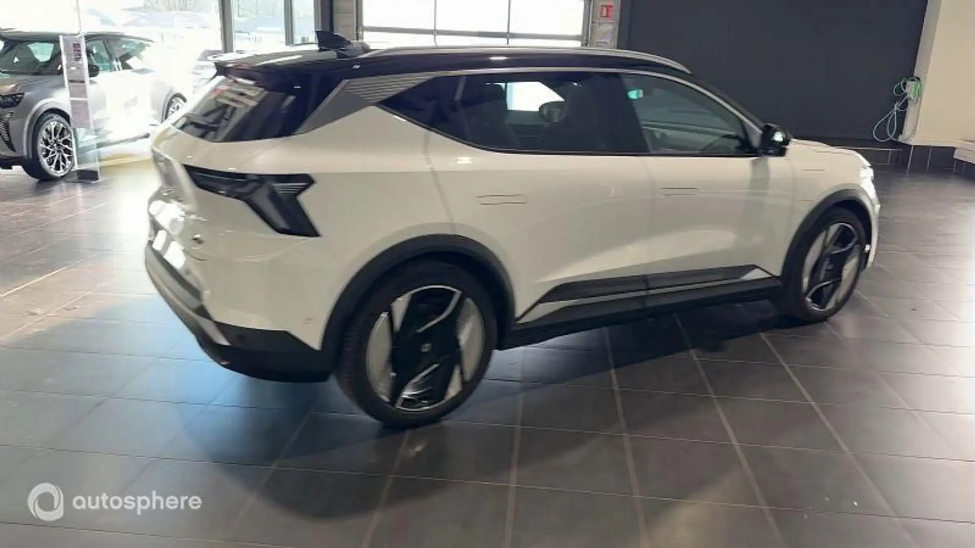 Renault Scenic E-Tech Electric 220ch Techno esprit Iconic grande  - 2