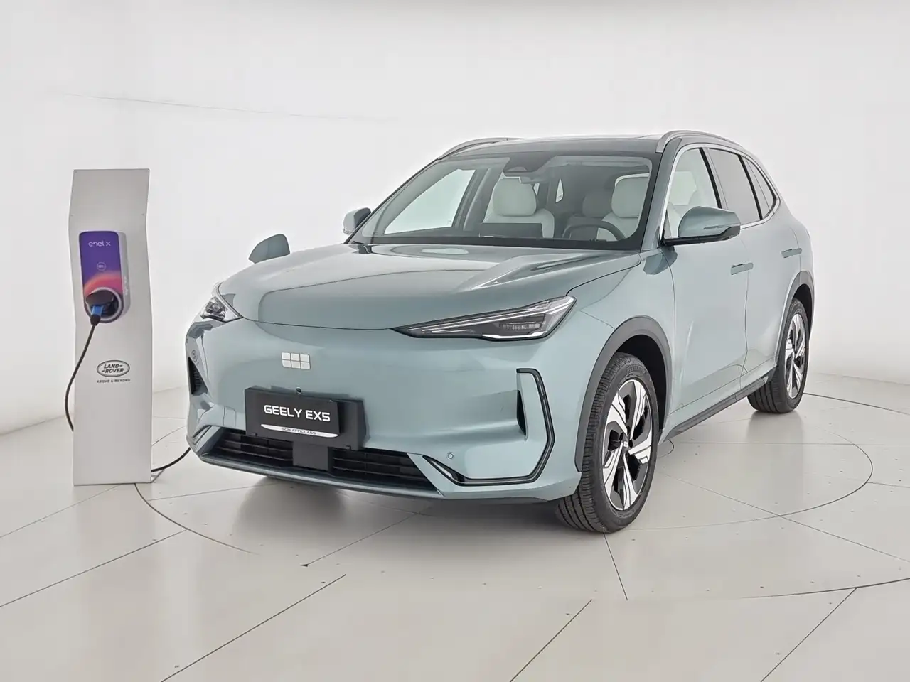 Geely E5