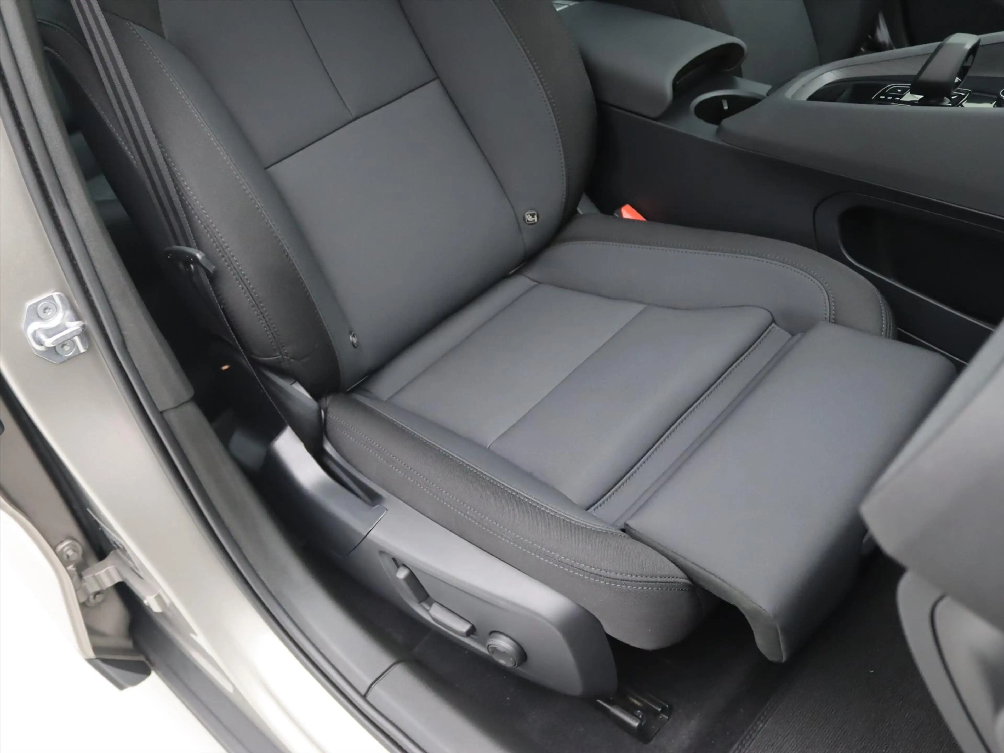 Polestar 2 Long Range Dual Motor Launch Edition 78 kWh AWD 40 — photo 14