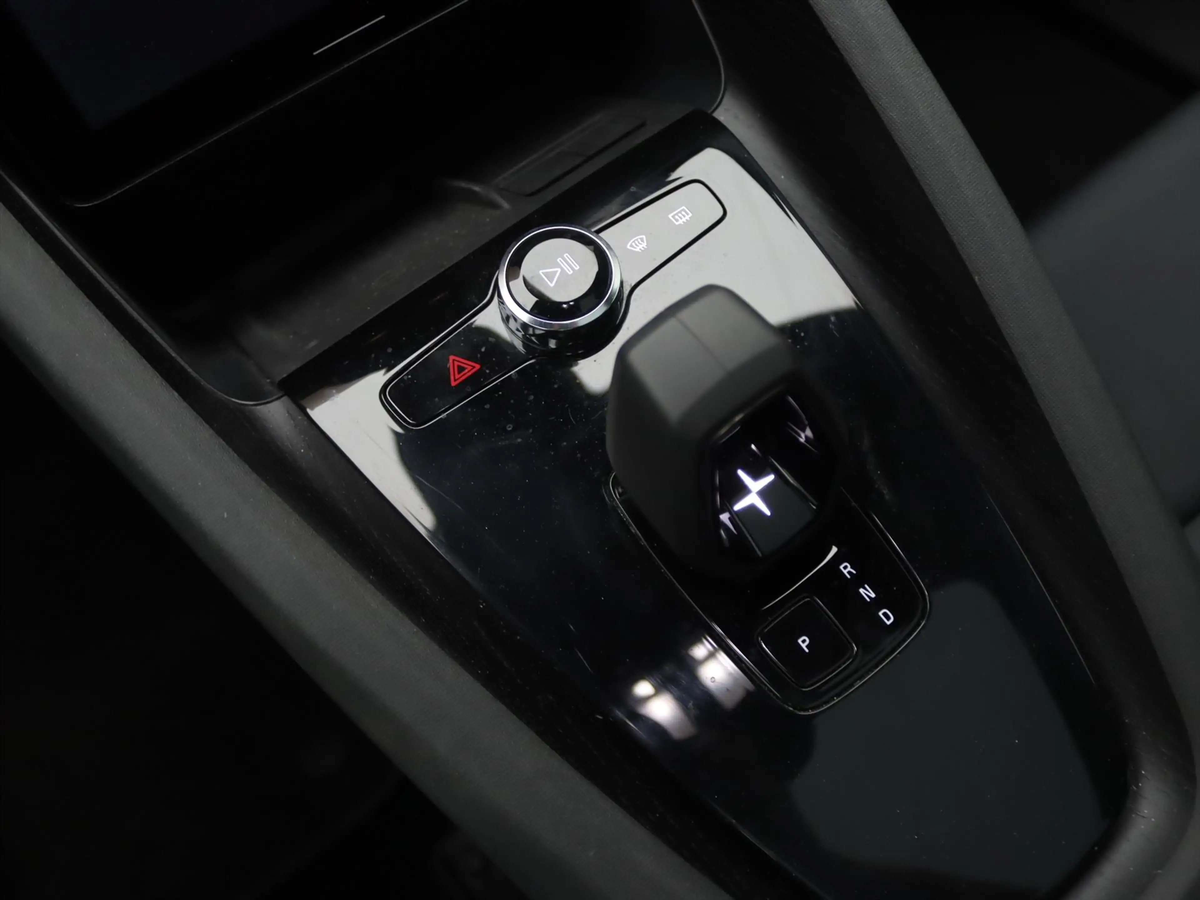 Polestar 2 Long Range Dual Motor Launch Edition 78 kWh AWD 40 — photo 30