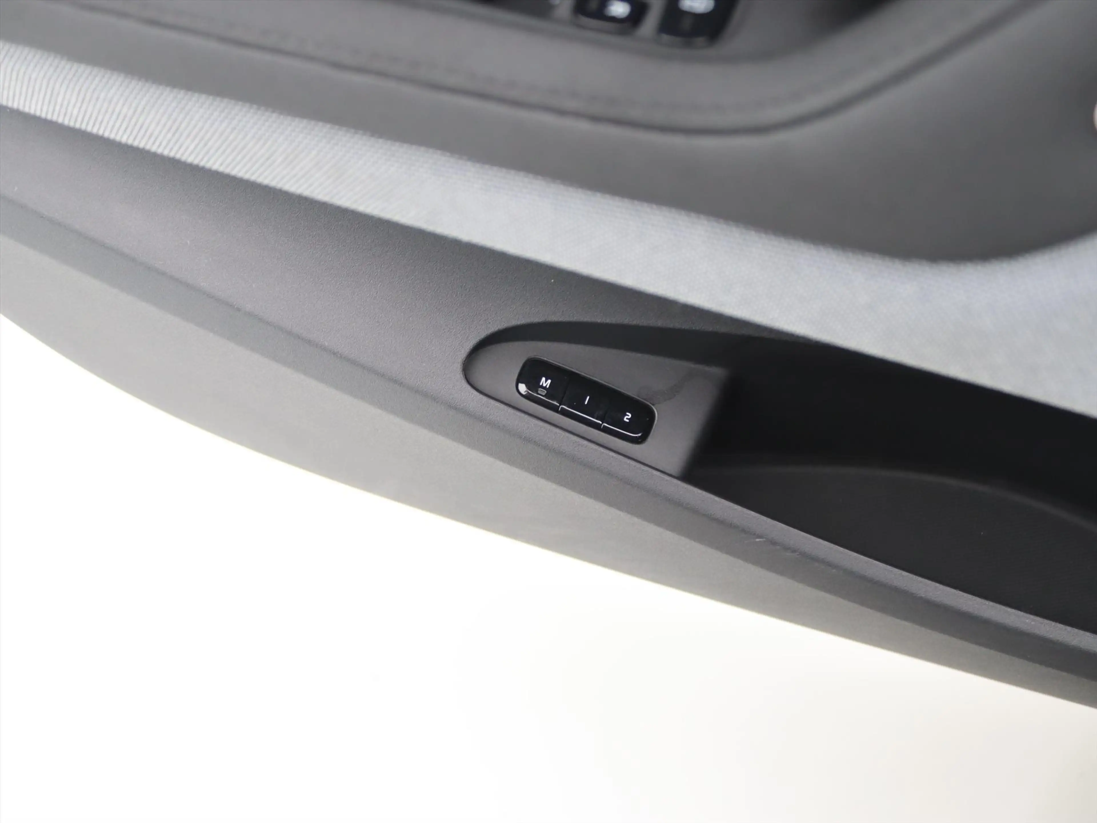 Polestar 2 Long Range Dual Motor Launch Edition 78 kWh AWD 40 — photo 48