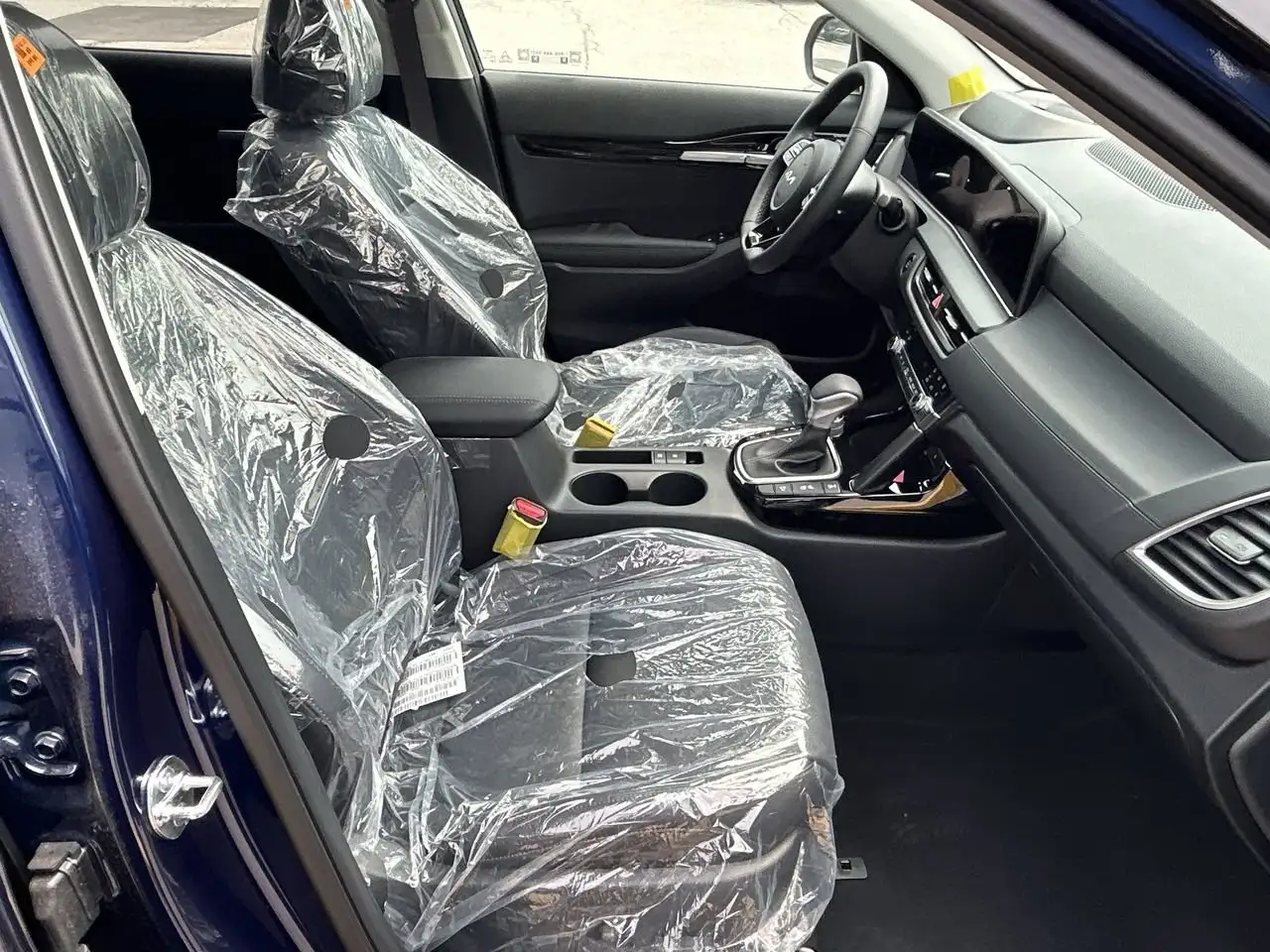 Kia Seltos снимка Kia Seltos
