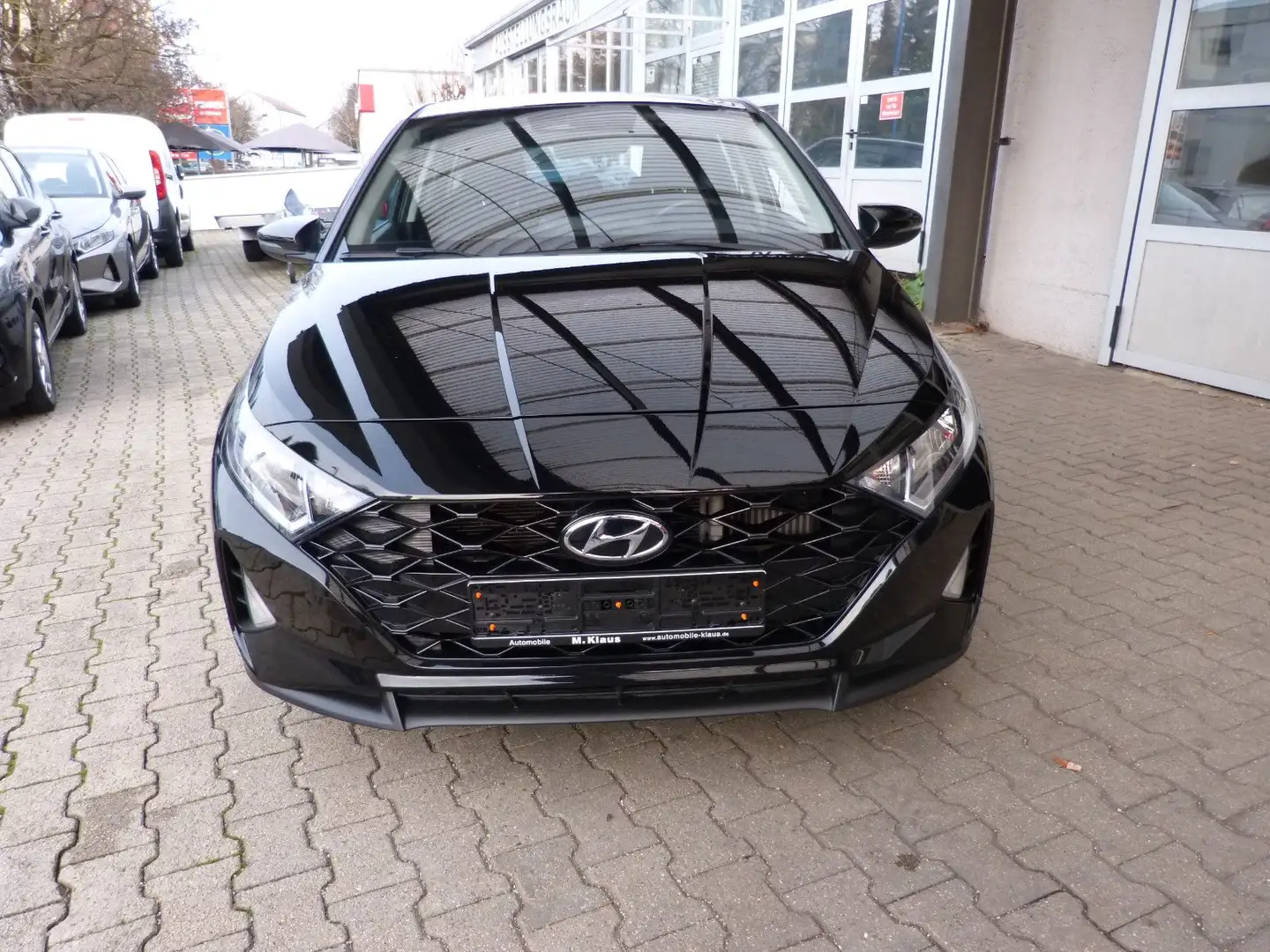 Hyundai i20 APPLE SHZ LHZ KAMERA+PDC KLIMA TEMPOMAT Schwarz - 2