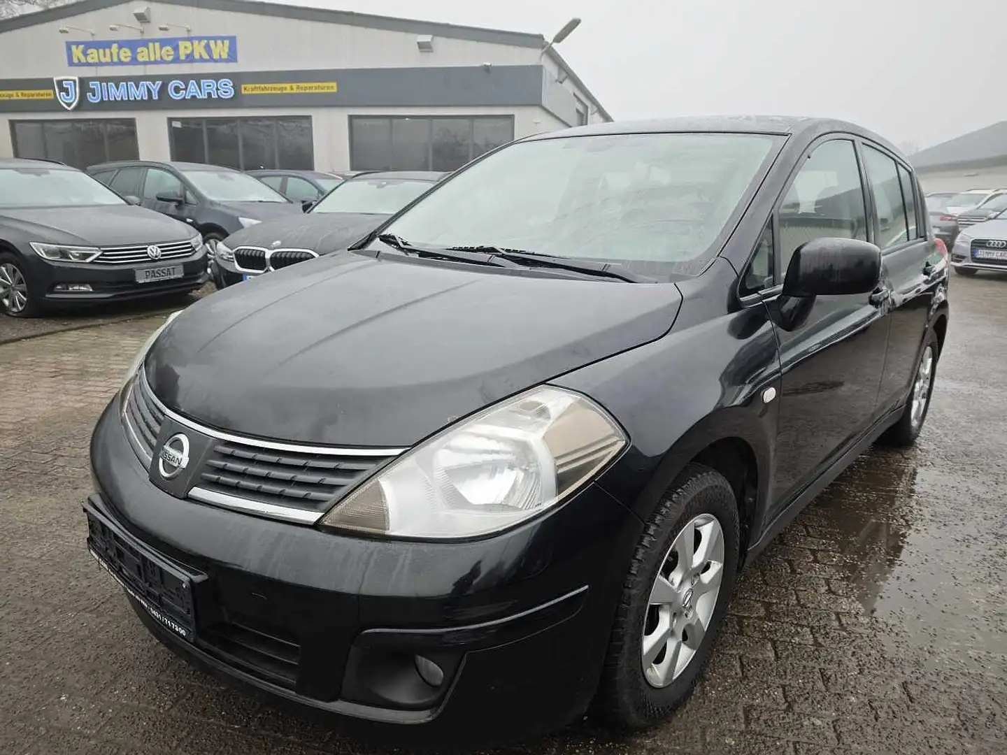 Nissan Tiida Fließheck Diesel 1.5 dCi visia Schwarz - 1
