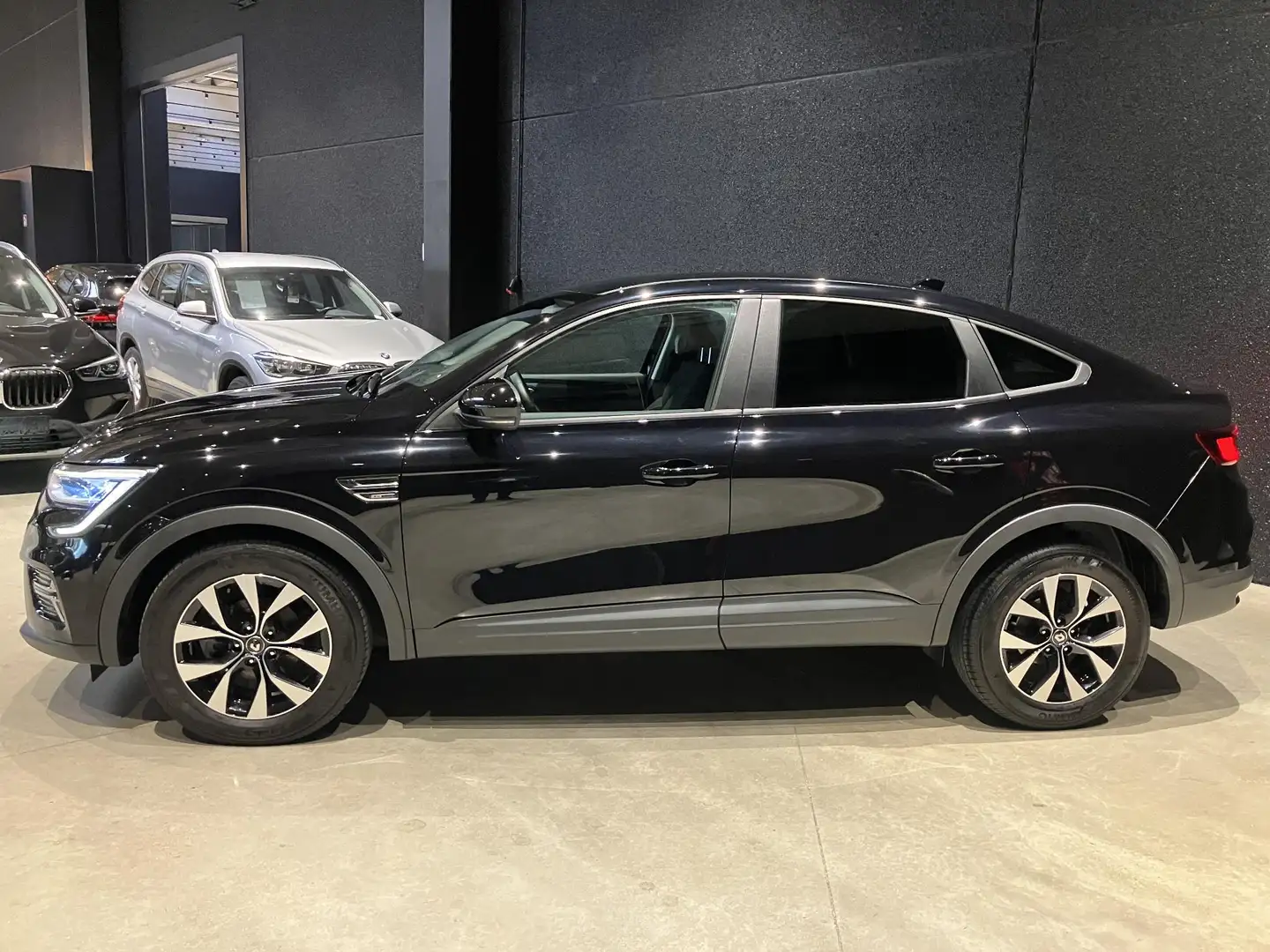 Renault Arkana Mild Hybrid 140 EDC Evolution Noir - 2