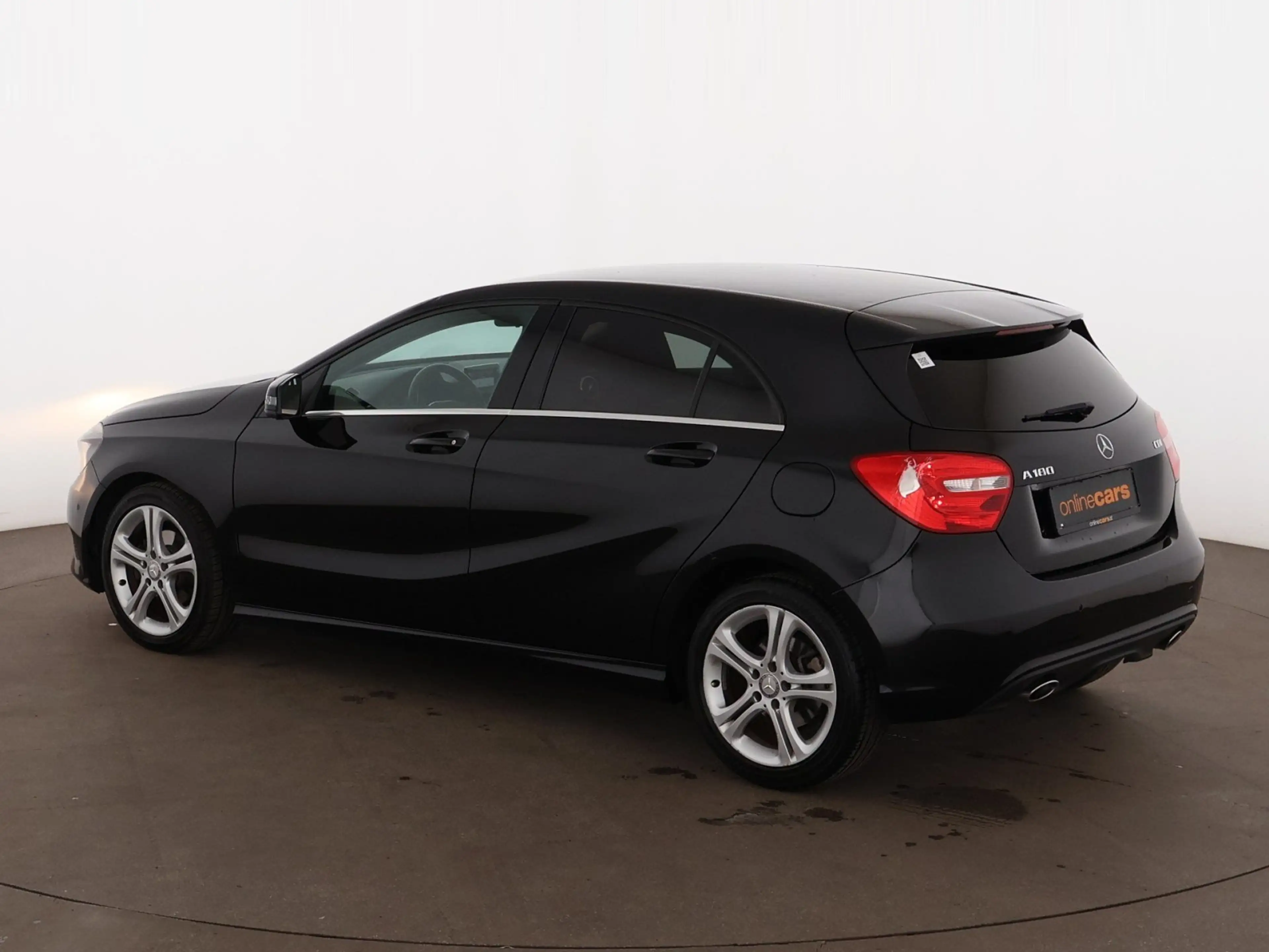 Mercedes-Benz A 180 CDI BlueEfficiency DCT Urban Aut LEDER TEMP — photo 6