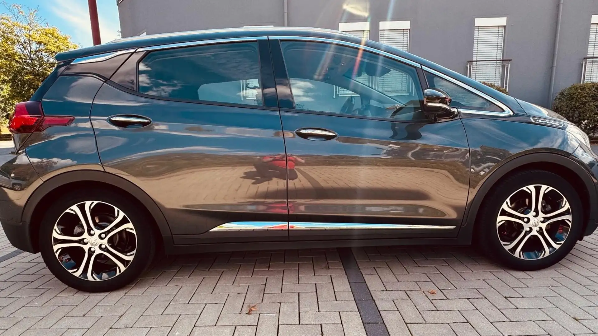 Opel Ampera Ampera-e Ultimate Grau - 2