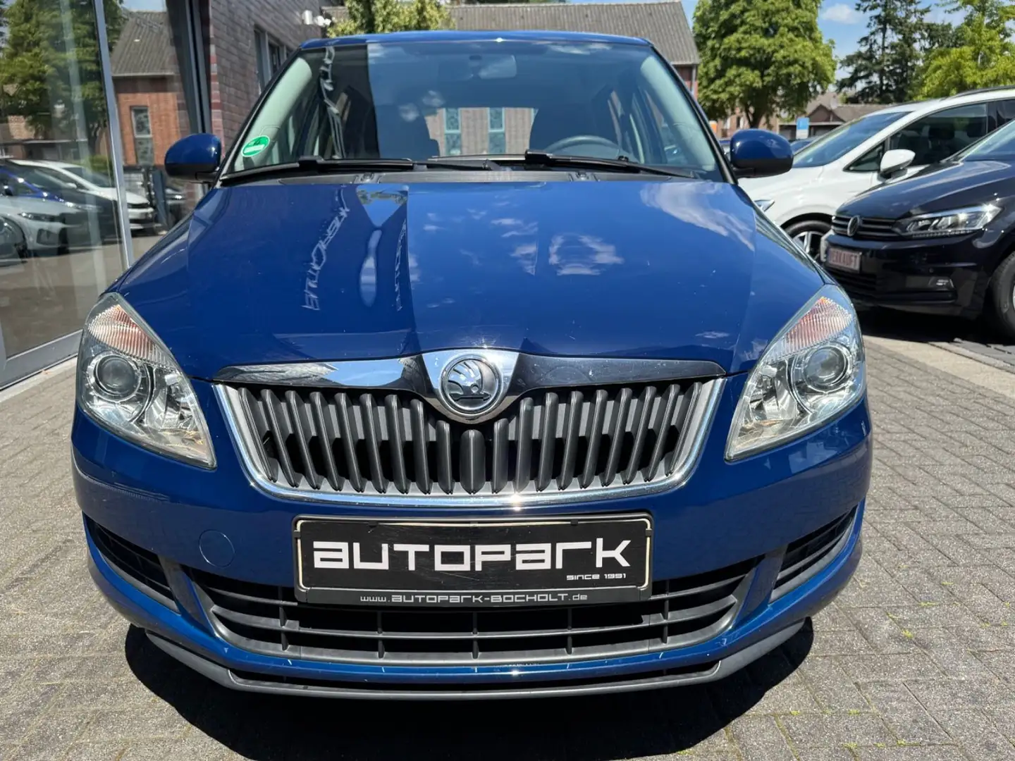 Skoda Fabia Combi 1.2TSI Ambition DSG 1.Hand Klima AHK Niebieski - 2