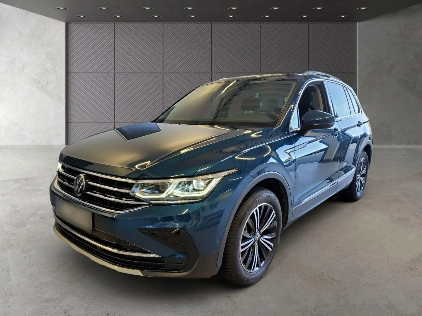 Volkswagen Tiguan 2.0 TSI DSG Elegance Blau - 1