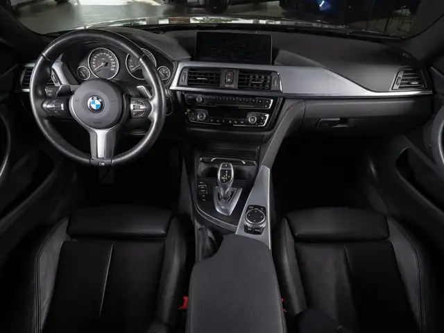 BMW 4 Series view 13