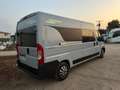 Peugeot Boxer Boxer Combi 2.2BlueHDI 333 L2H2 140 Plateado - thumbnail 4