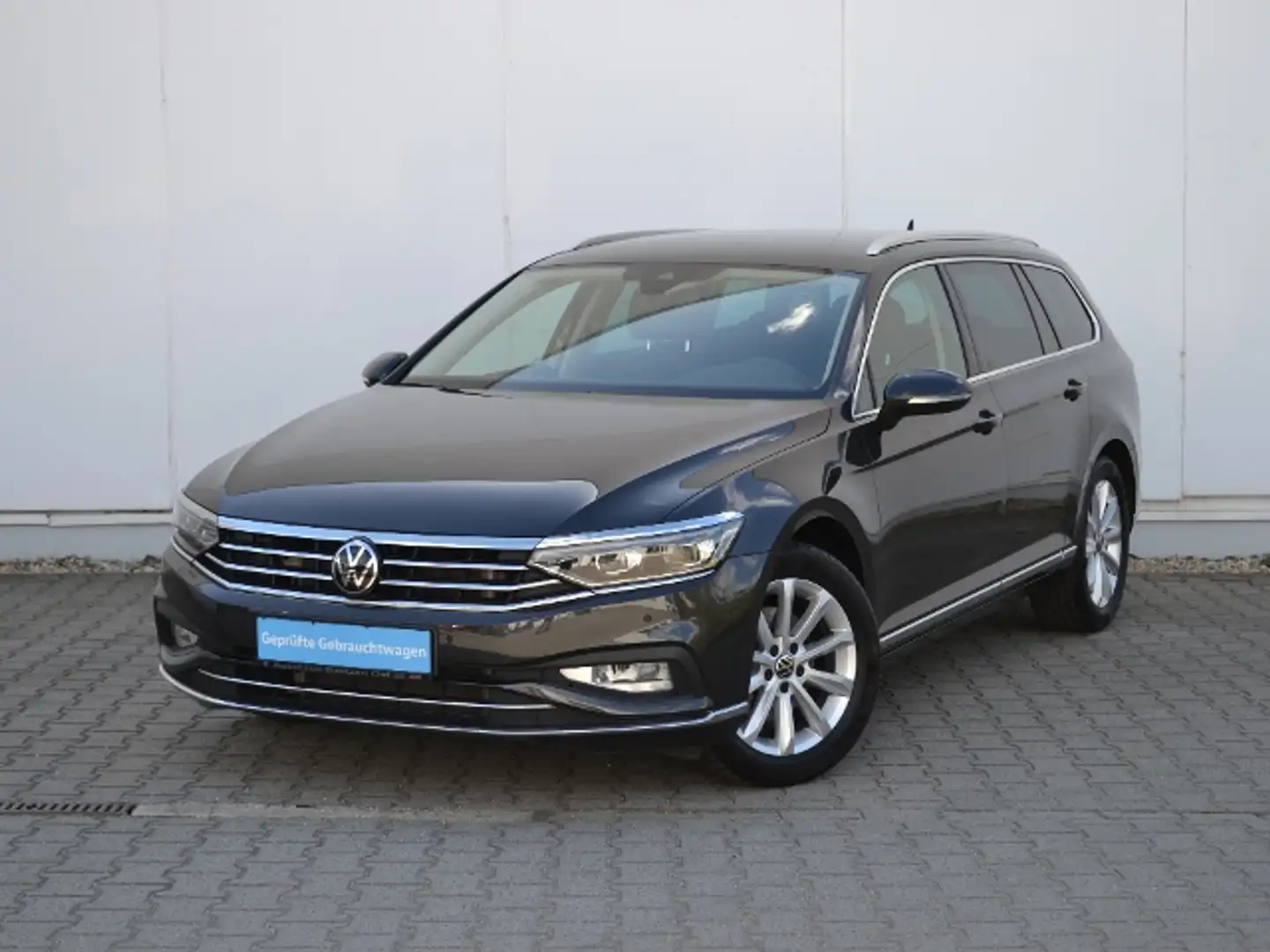 Volkswagen Passat Variant 2.0 TDI DSG Elegance AHK/MATRIX/NAVI+VZE/RFK/ACC/ Grau - 2