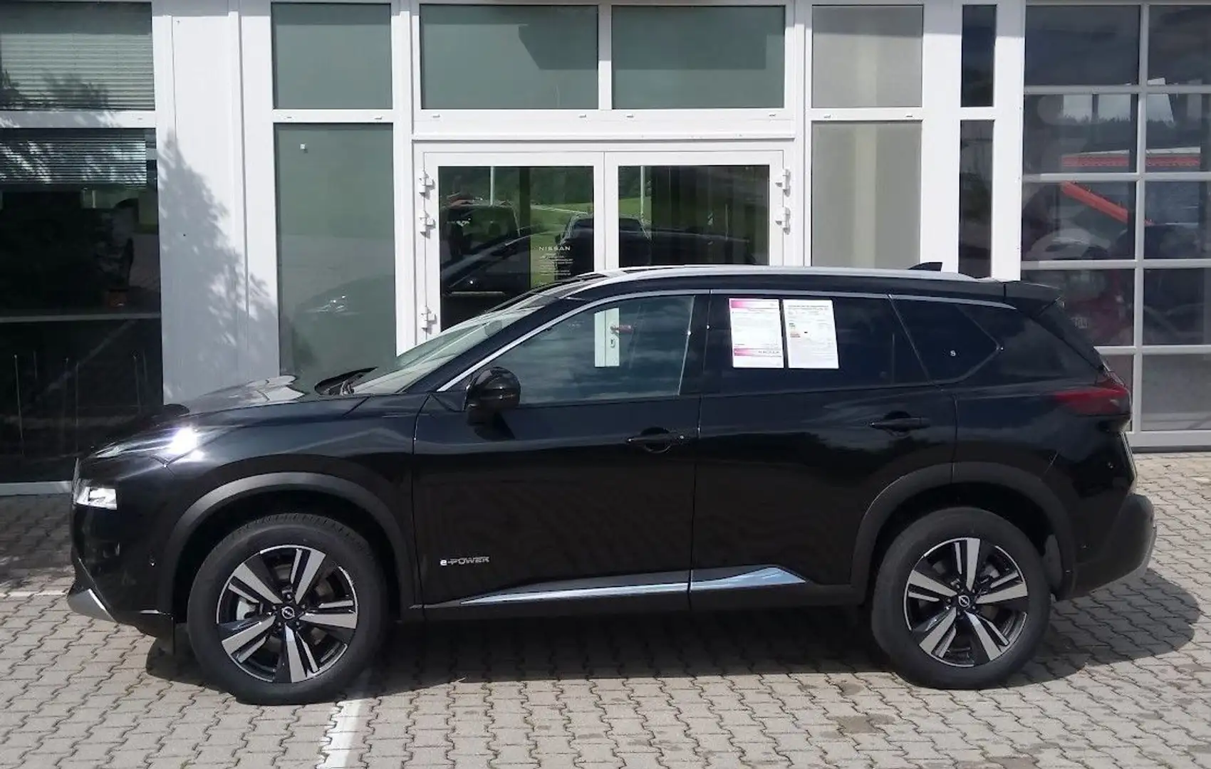 Nissan X-Trail 1.5VC-T e-POWER e-4ORCE AT Tekna+ Negro - 1