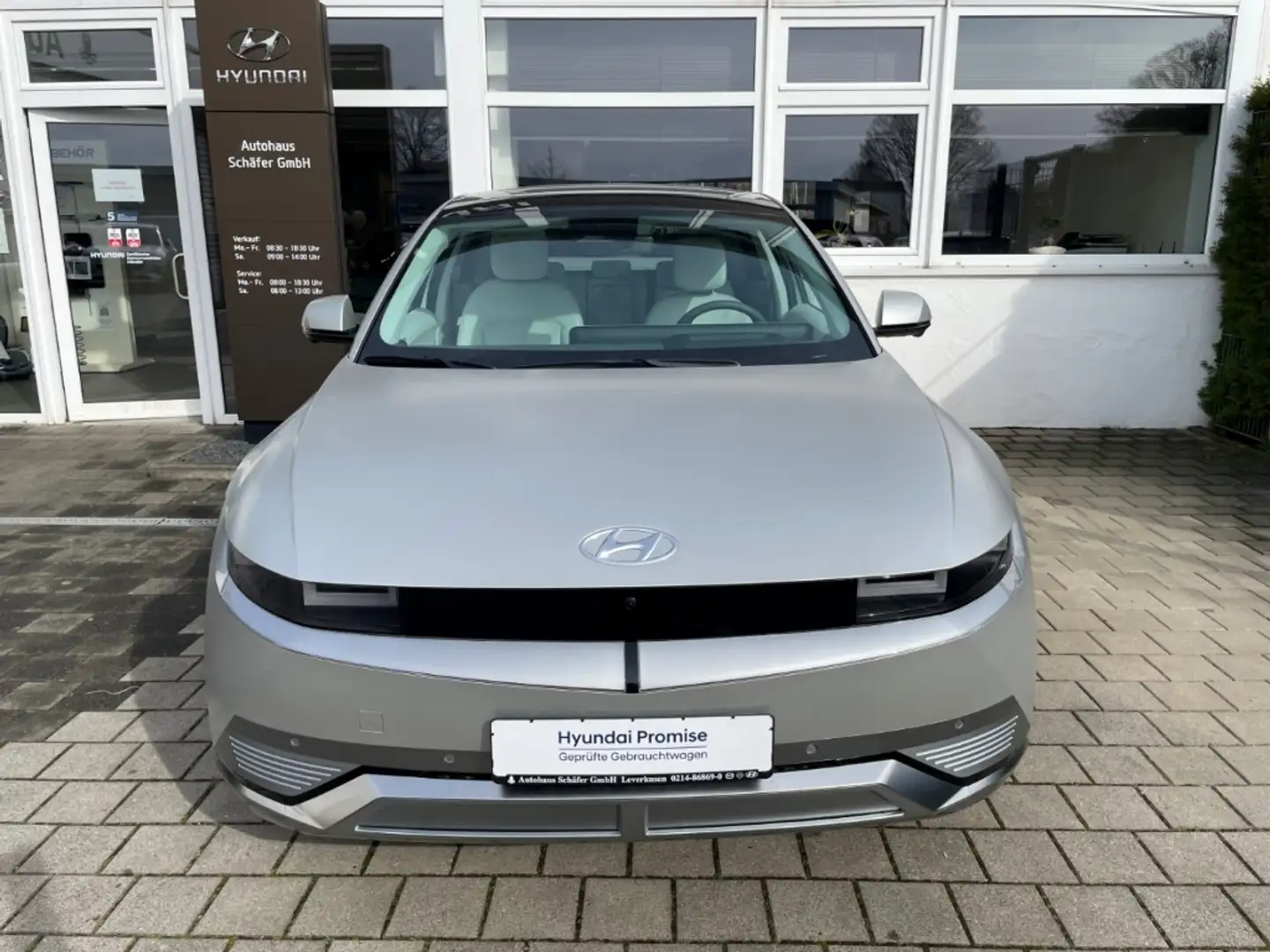 Hyundai IONIQ 5 77,4kWh RWD UNIQ Assistenz-Paket Pano Allwetterrei Золотий - 2