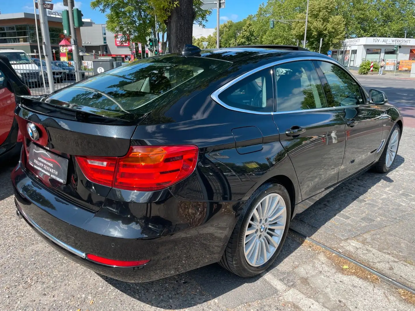 BMW 320 320 GT*LUXURYLINE*2.HAND*PANORAMA*LEDER*NAVI* Noir - 2