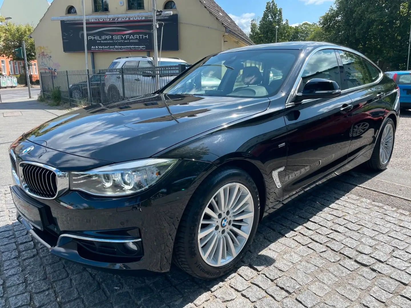 BMW 320 320 GT*LUXURYLINE*2.HAND*PANORAMA*LEDER*NAVI* Noir - 1