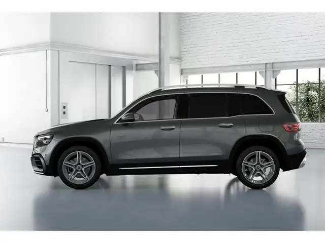 Mercedes-Benz GLB view 4