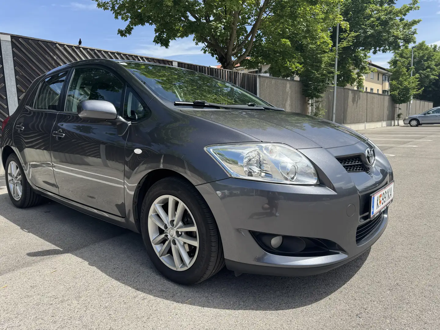 Toyota Auris 1.4 D-4D Life+ - 1
