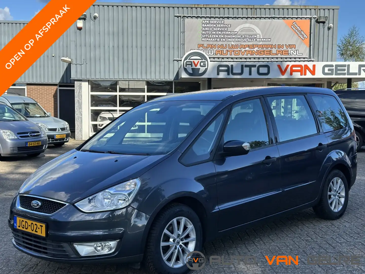Ford Galaxy 2.0 7-Persoons*Airco*Cruise Control*Parkeersensore Grijs - 1