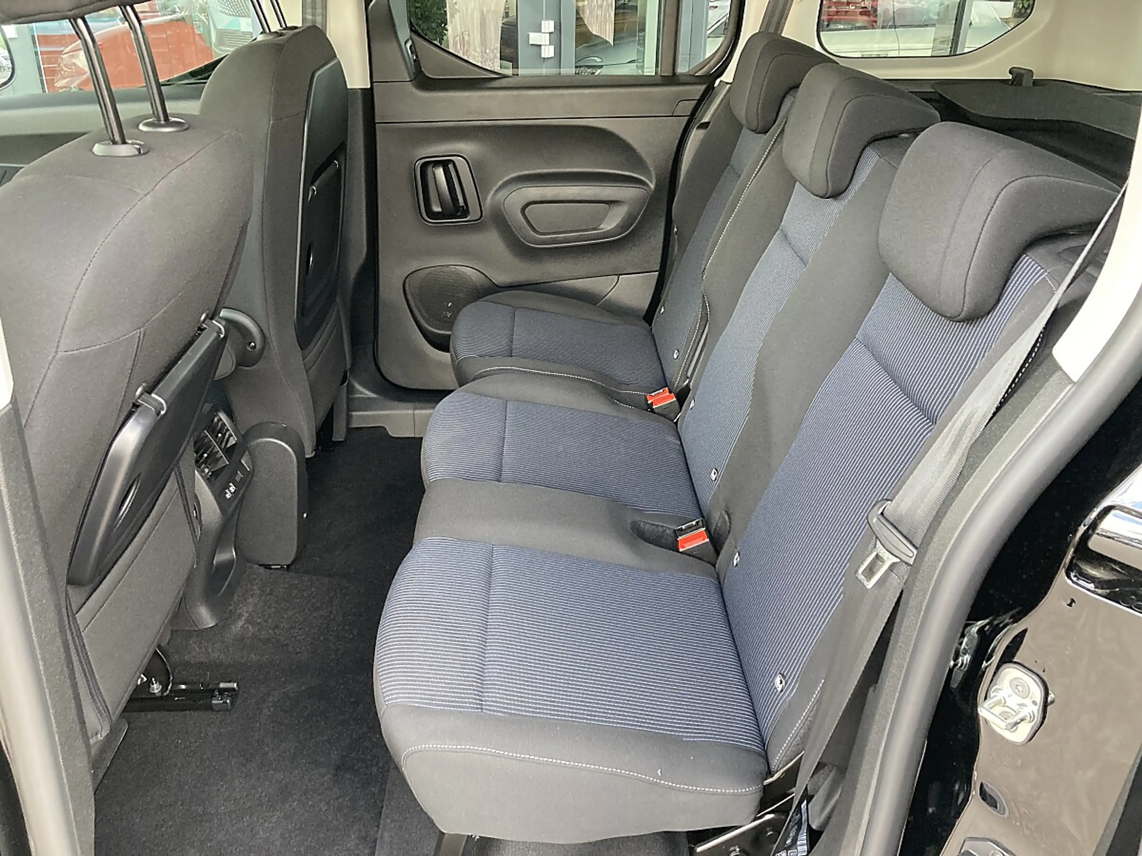 Fiat Qubo 1.5 Diesel 130 L1 La Prima Aut. — photo 10