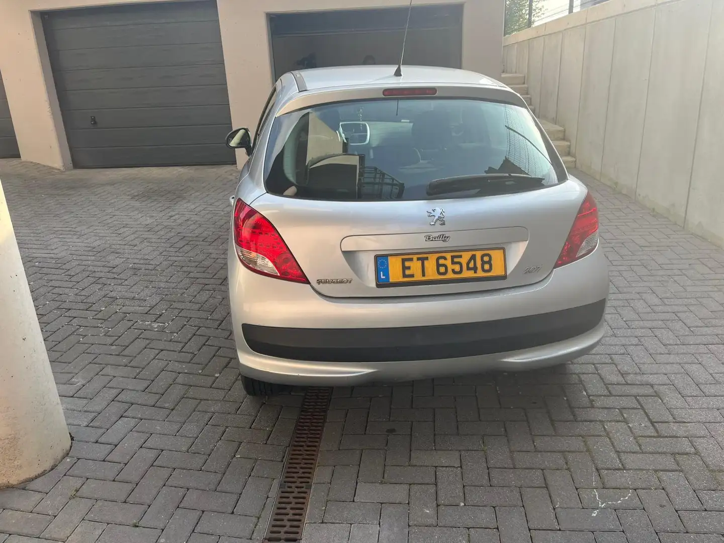 Peugeot 207 207 70 HDi FAP Tendance Argent - 2