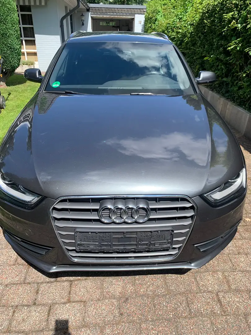 Audi A4 A4 Avant 2.0 TDI DPF multitronic S line Sportpaket Grau - 1