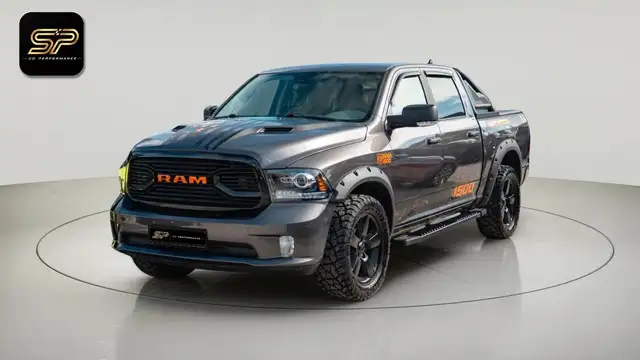 Dodge RAM V8 5.7 HEMI 401 CH 4X4 OFFROAD NIGHT