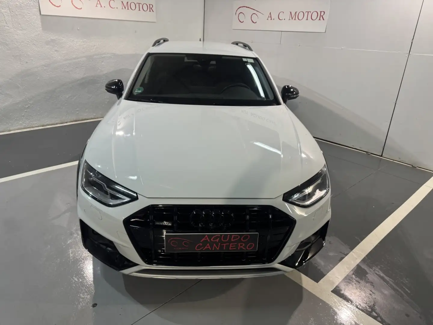 Audi A4 allroad 40 TDI quattro S-Tronic 150kW Weiß - 2