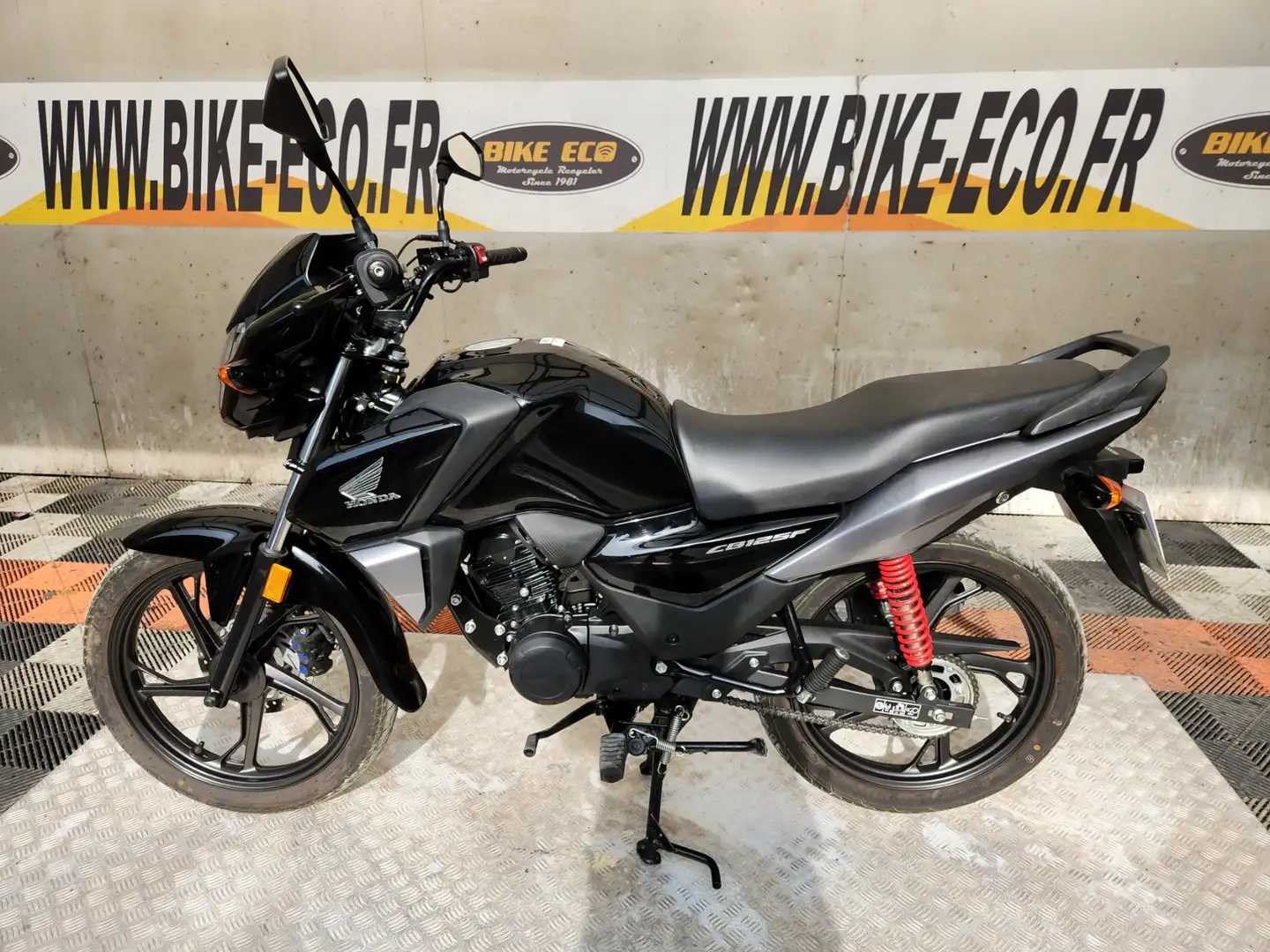 Honda CBF 125 Noir - 2