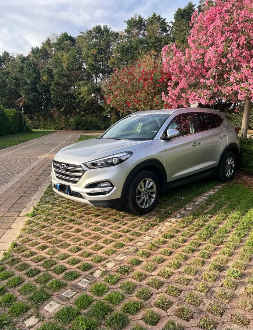 Hyundai TUCSON 1.7 crdi Classic 2wd 115cv - 1