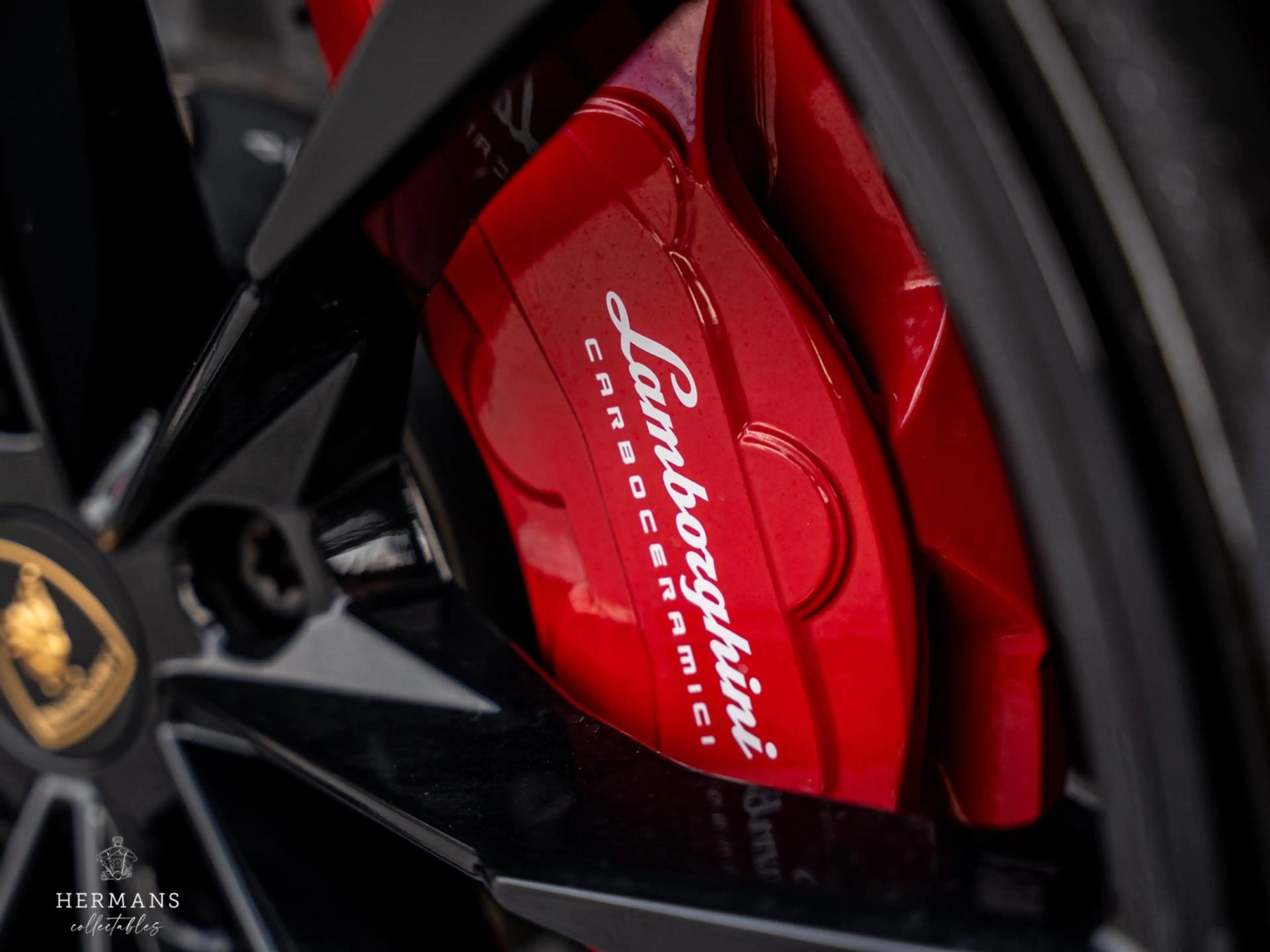 Lamborghini Urus 4.0 V8 / Carbon / B&O 3D / Massage / Pano — photo 12