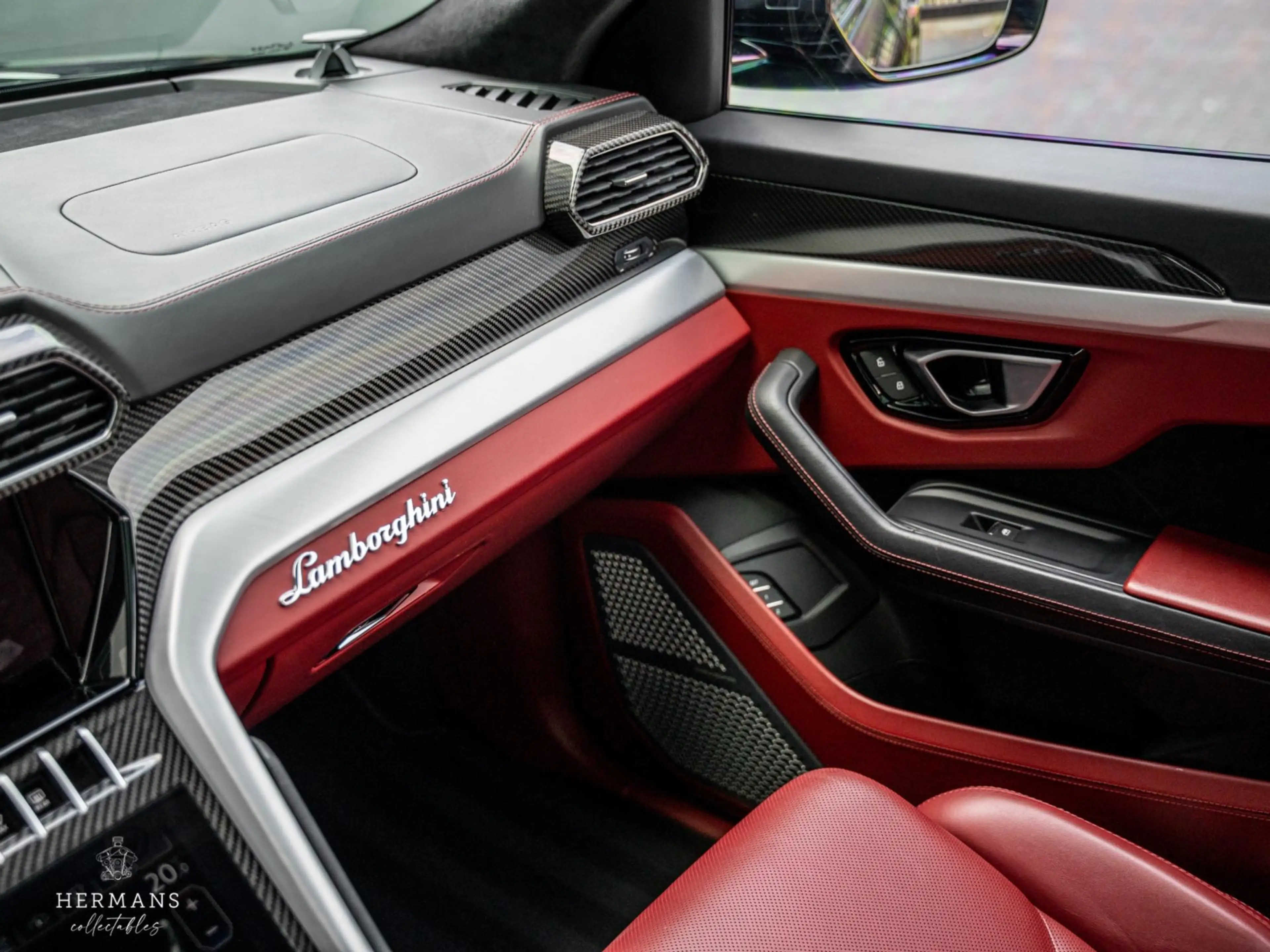Lamborghini Urus 4.0 V8 / Carbon / B&O 3D / Massage / Pano — photo 20
