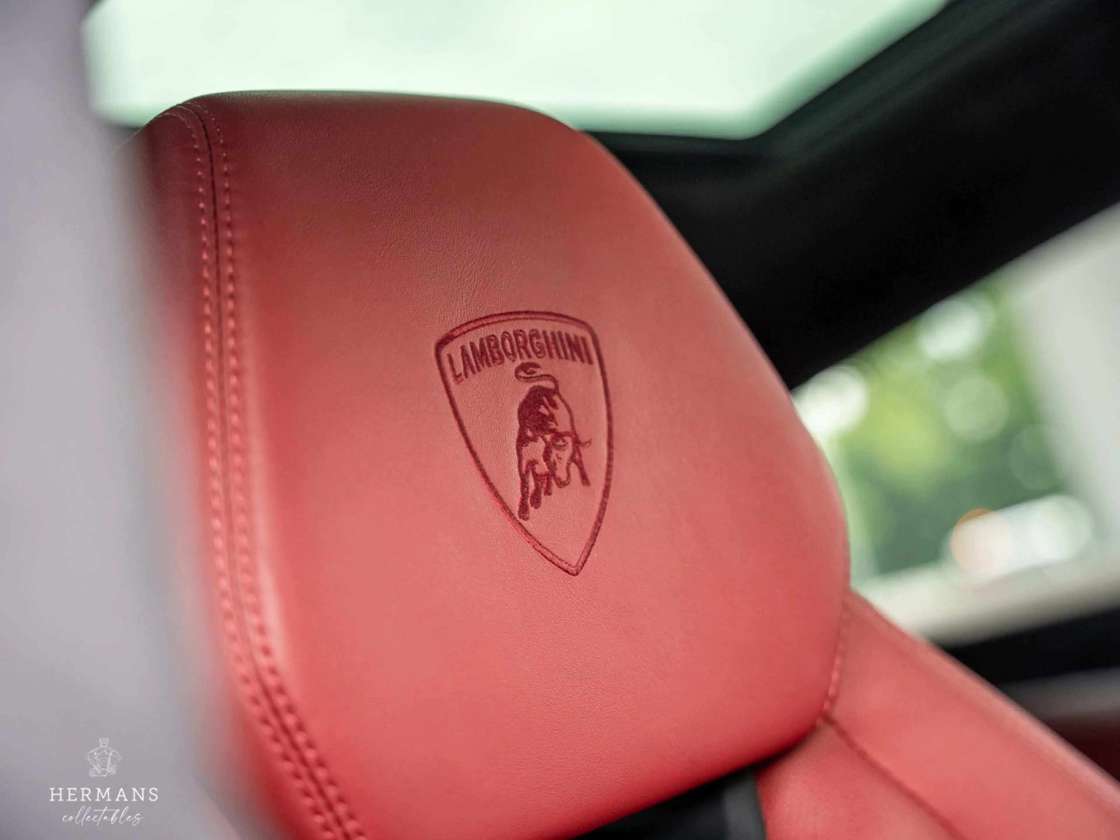 Lamborghini Urus 4.0 V8 / Carbon / B&O 3D / Massage / Pano — photo 34