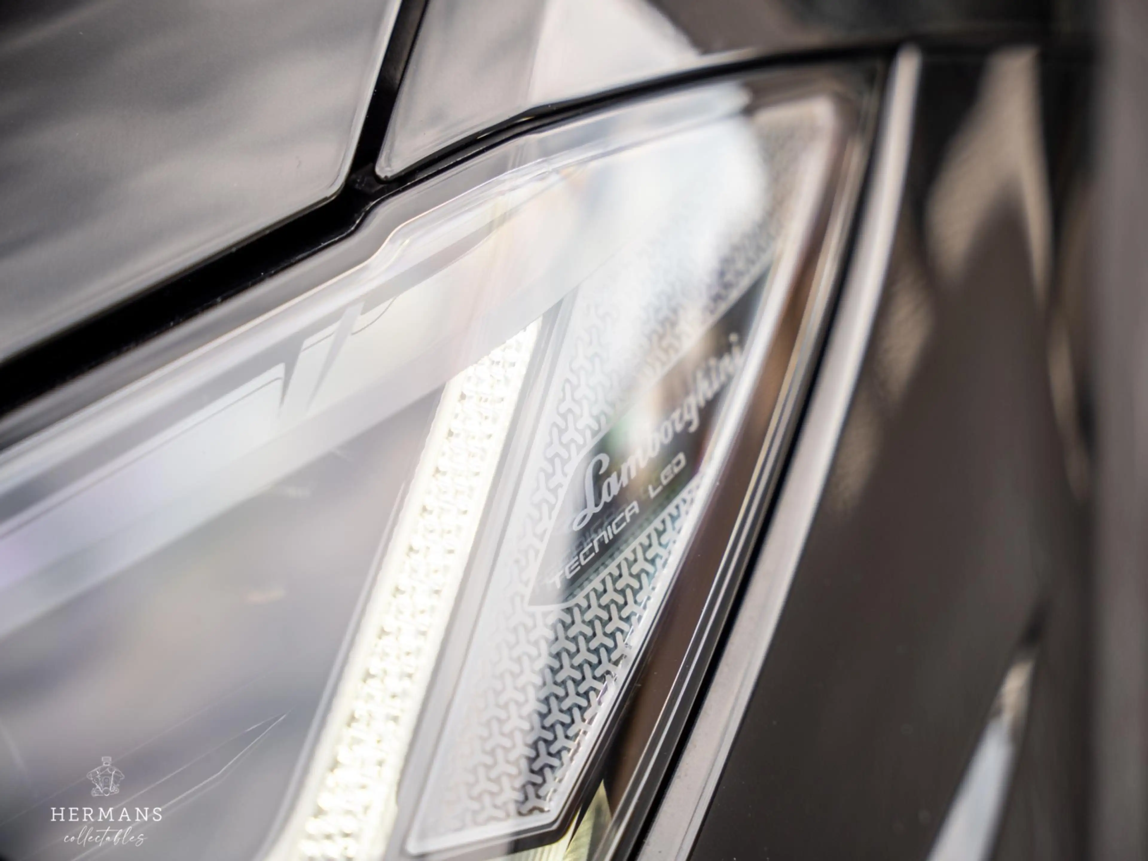 Lamborghini Urus 4.0 V8 / Carbon / B&O 3D / Massage / Pano — photo 5