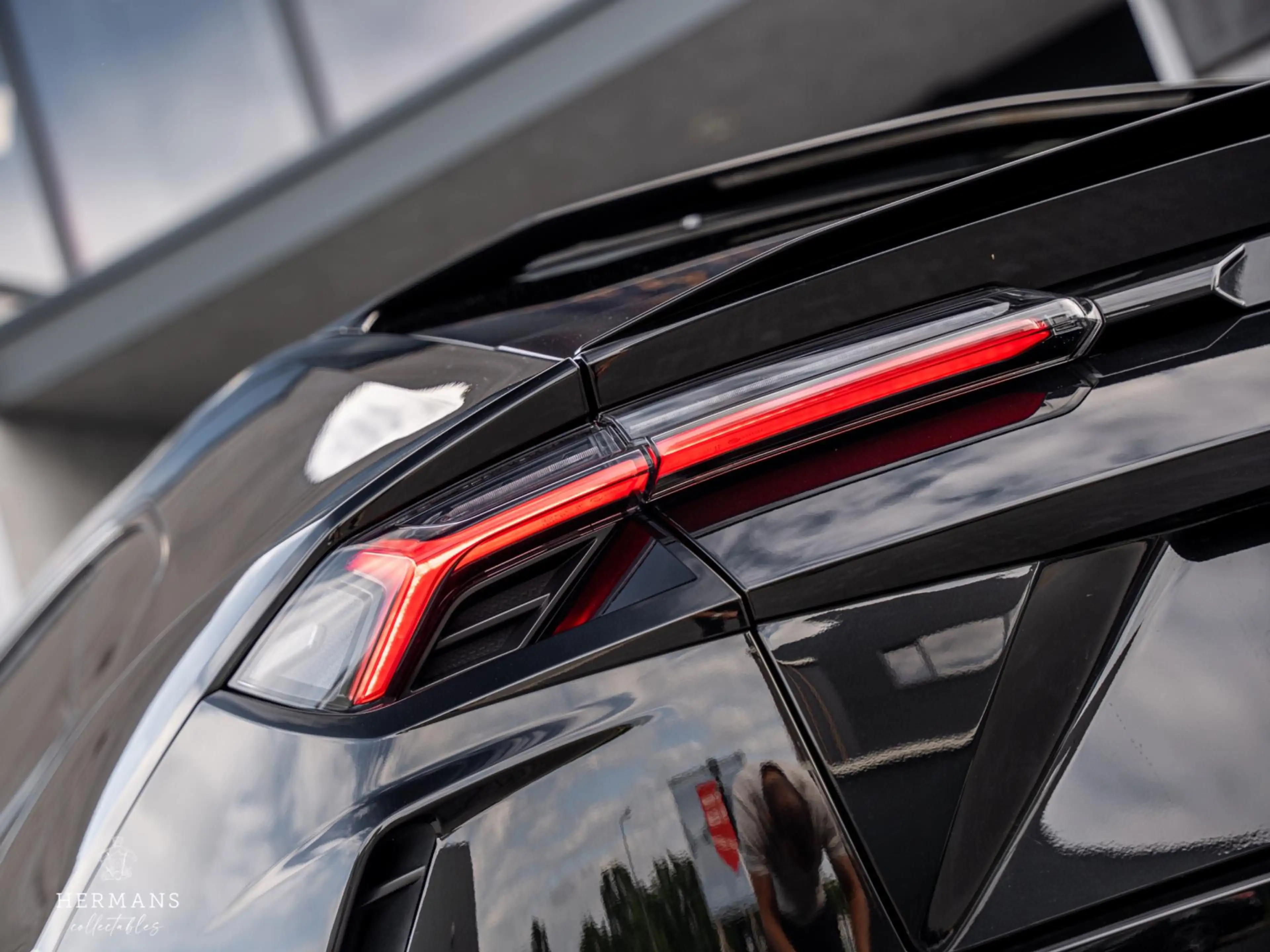 Lamborghini Urus 4.0 V8 / Carbon / B&O 3D / Massage / Pano — photo 9