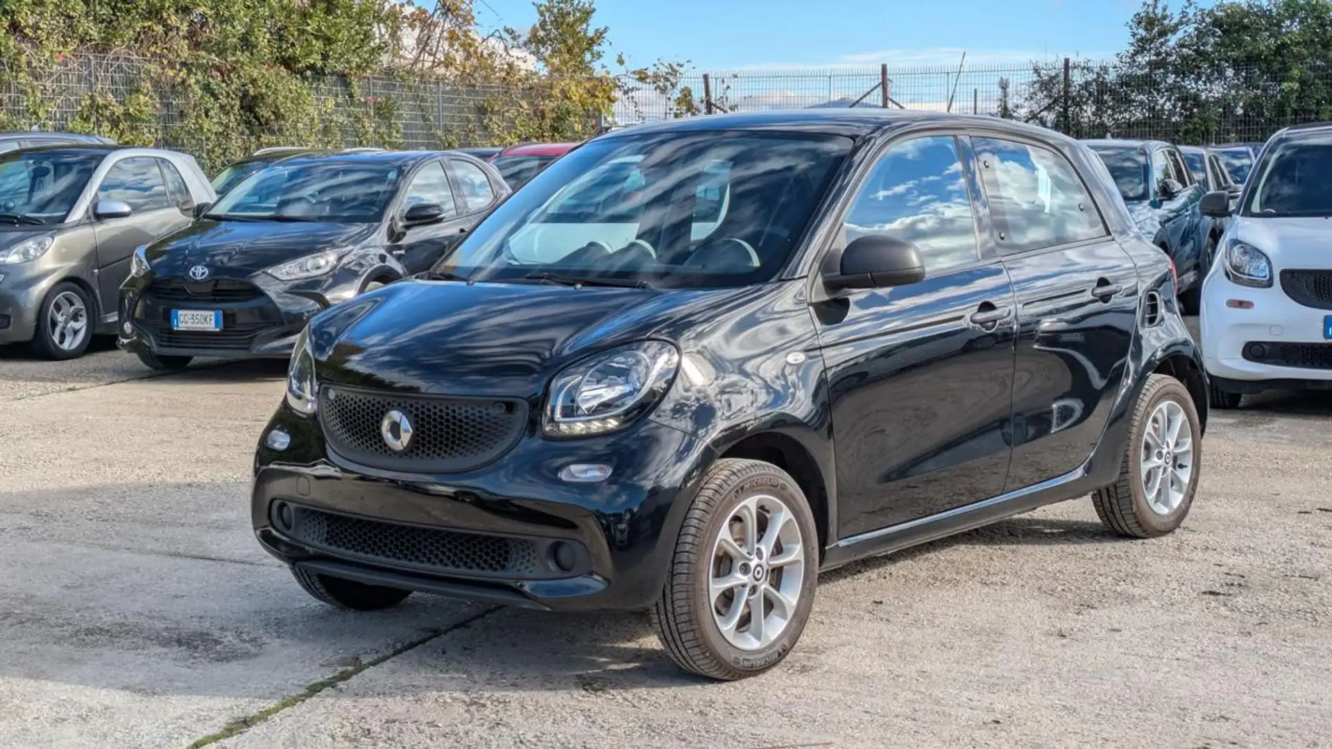 smart forFour 1.0cc 71cv CRUISE CONTROL CERCHI LEGA CLIMA AUTO Nero - 2