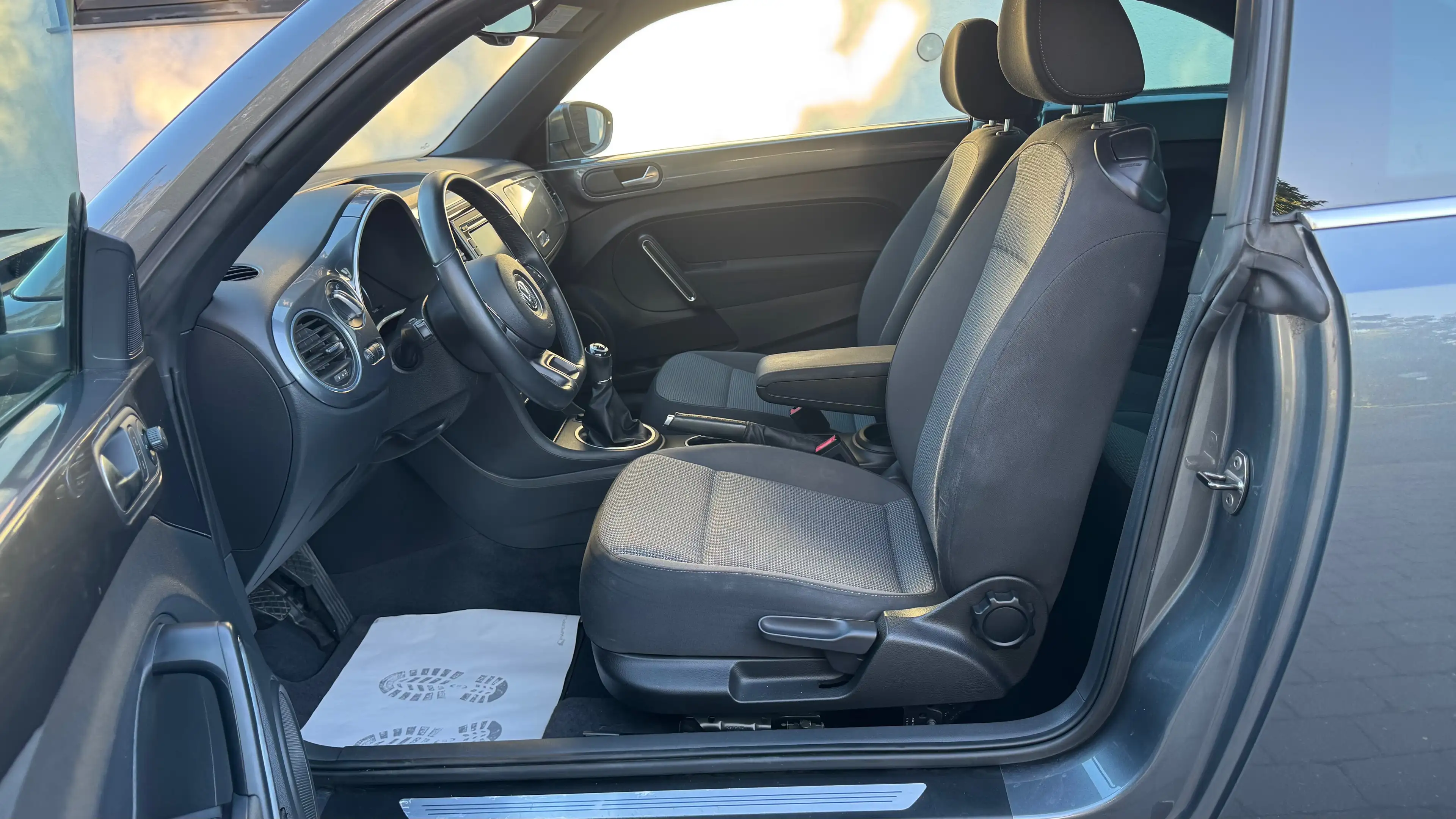 Volkswagen Beetle Design — photo 3