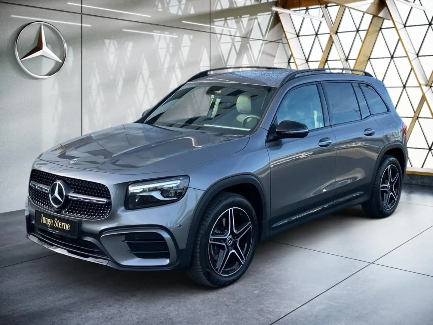 Mercedes-Benz GLB 200 d AMG Night*Multibeam*AHK*Sitzkomfort-P* Gris - 2