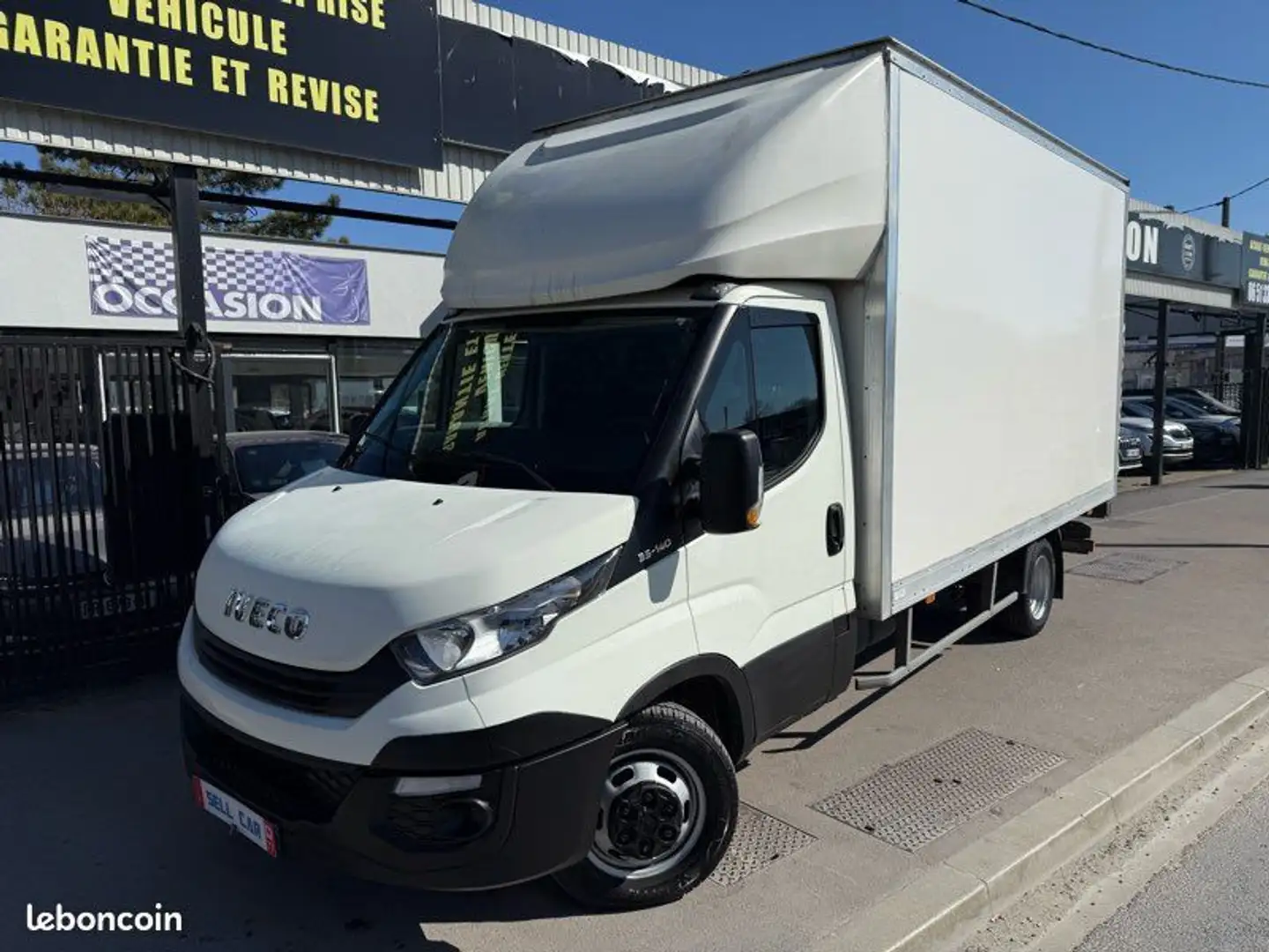 Iveco Daily Chassis-Cabine 35C14 2.3 136ch 22m3 Hayon Blanco - 1