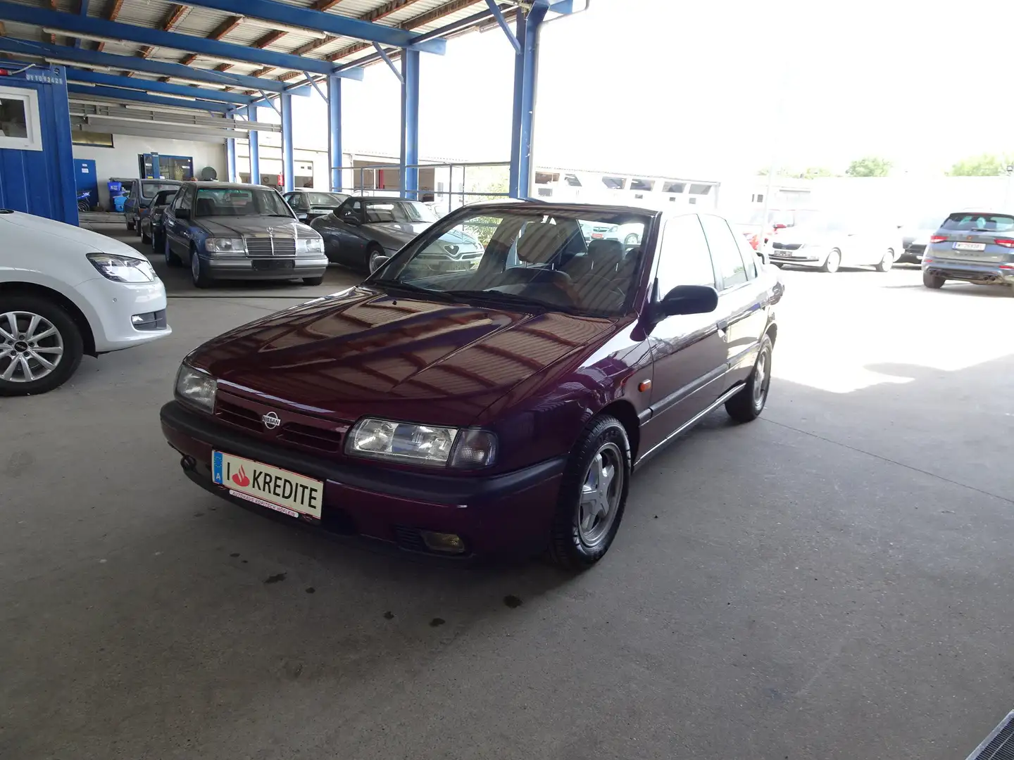 Nissan Primera 2,0 SLX - Topzustand! Czerwony - 1