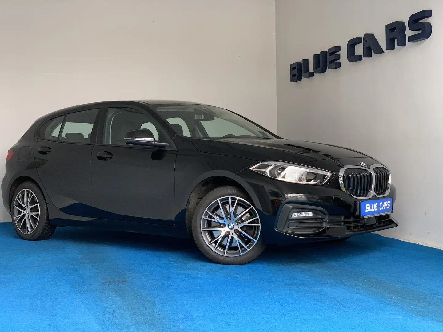 BMW 120 120d NAV/PDC/SHZ/KLIMA/LED/DIGI.COCKP./8fach Schwarz - 1