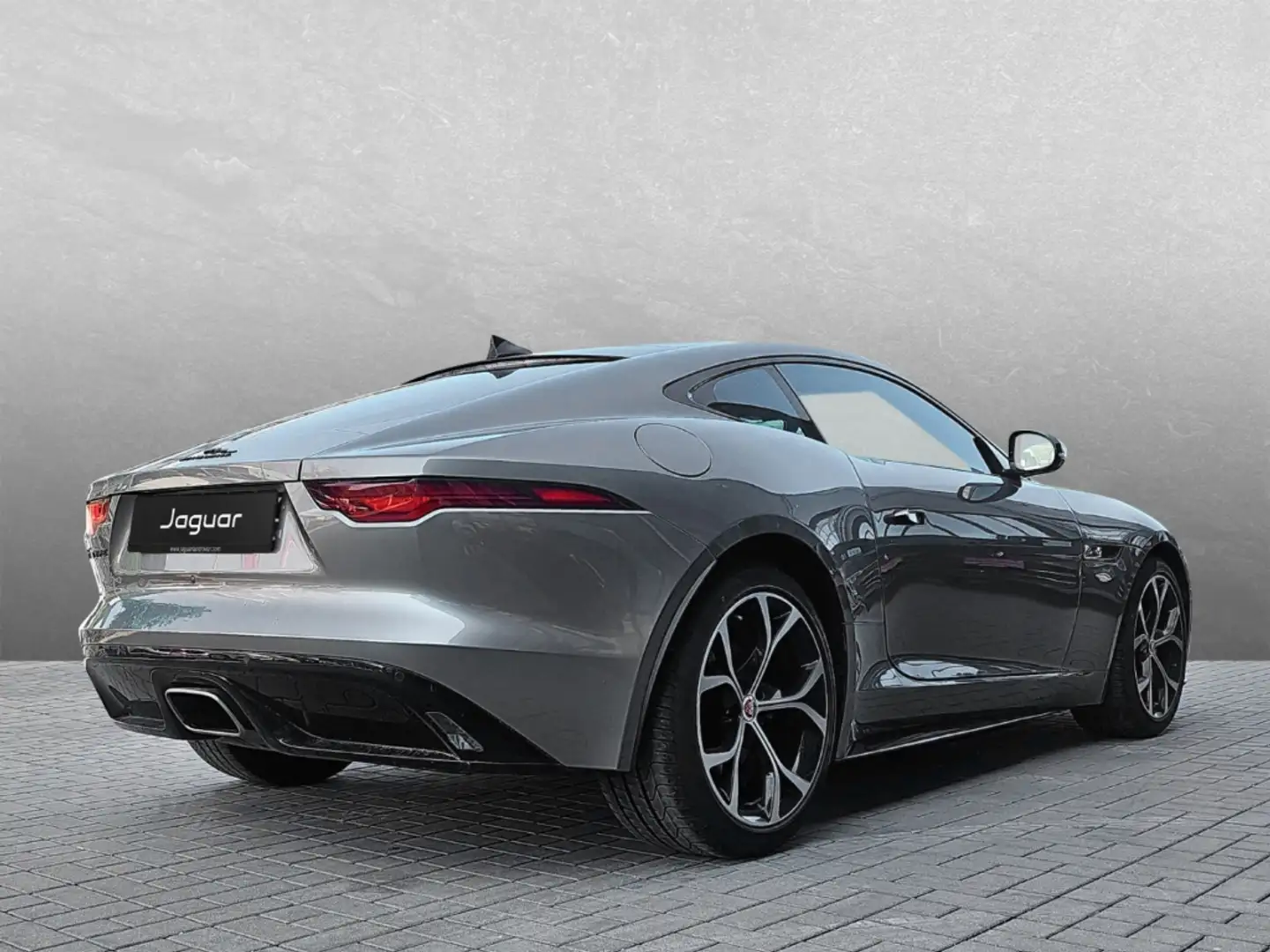 Jaguar F-Type P300 RWD Coupe R-Dynamic Silver - 2