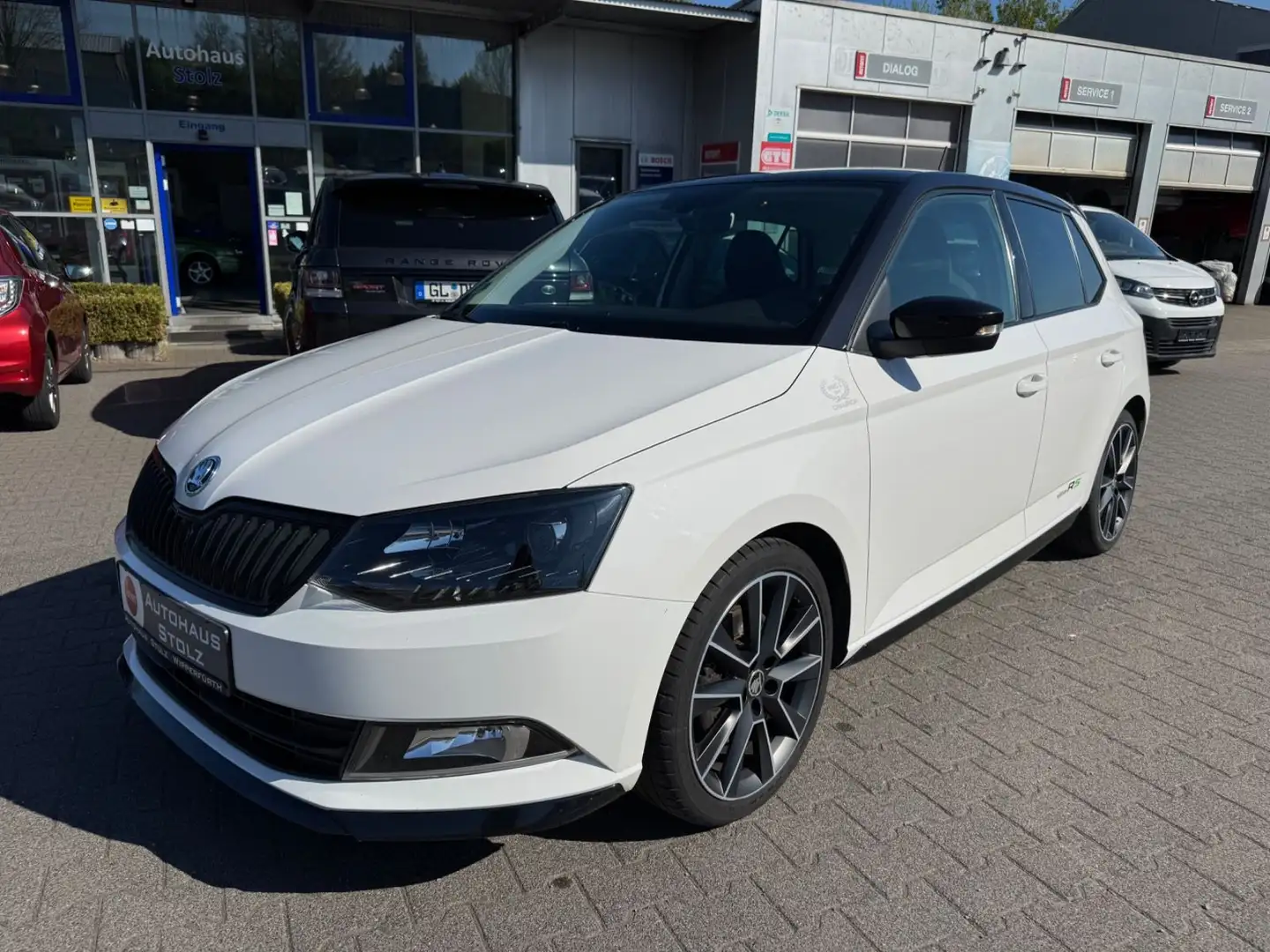 Skoda Fabia R5 Weiß - 1