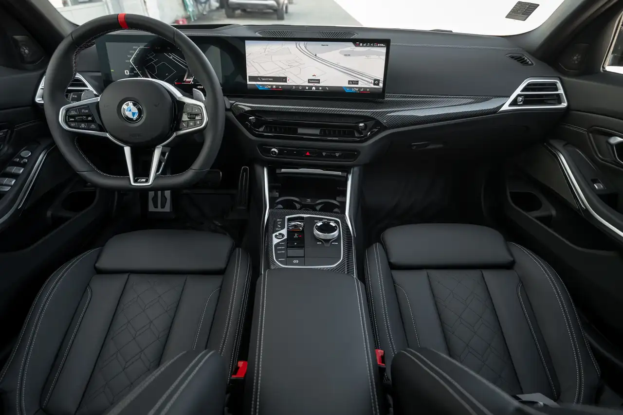 BMW 3 Series снимка BMW 3 Series