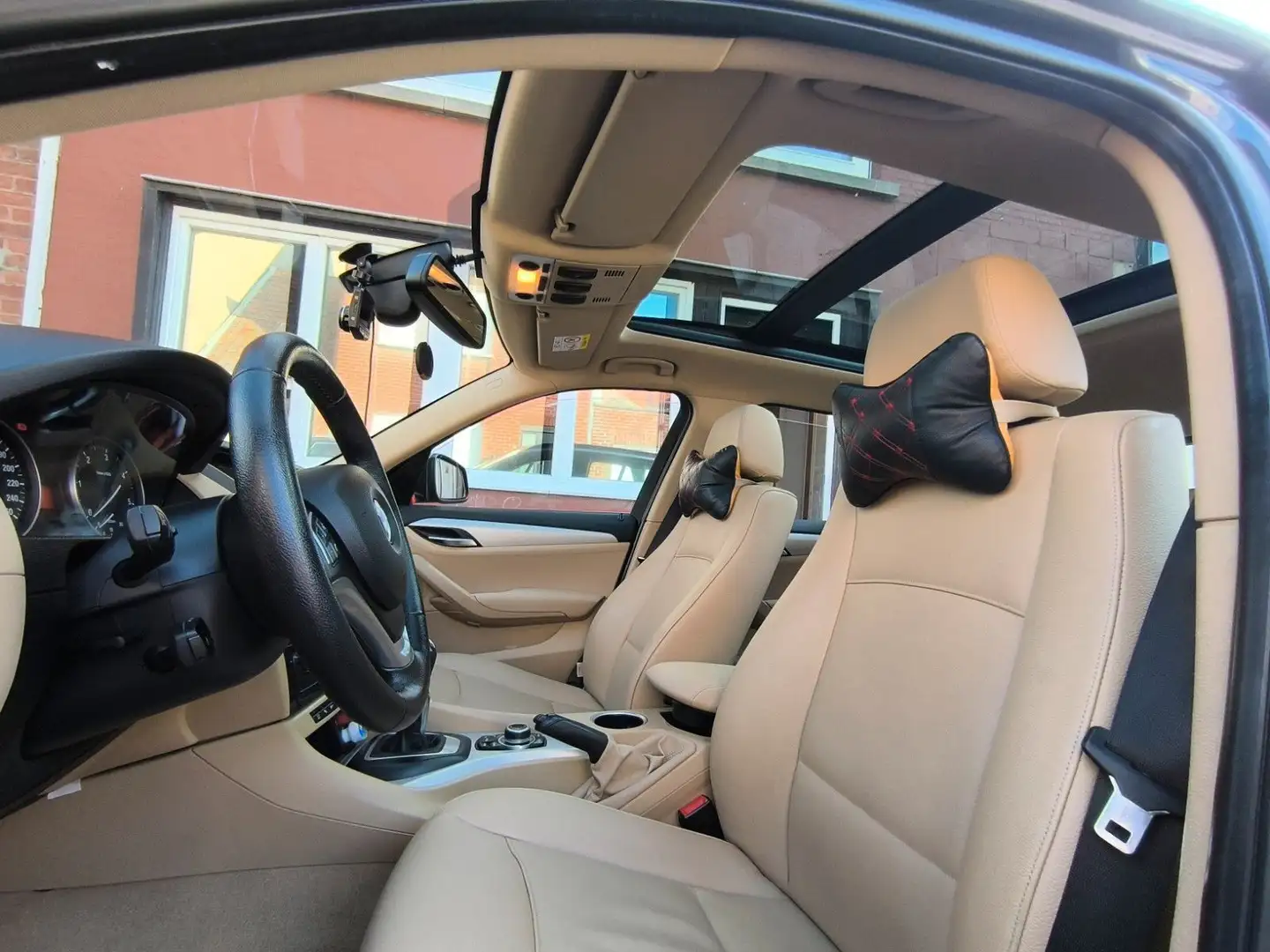 BMW X1 sDrive18d Aut. - 1