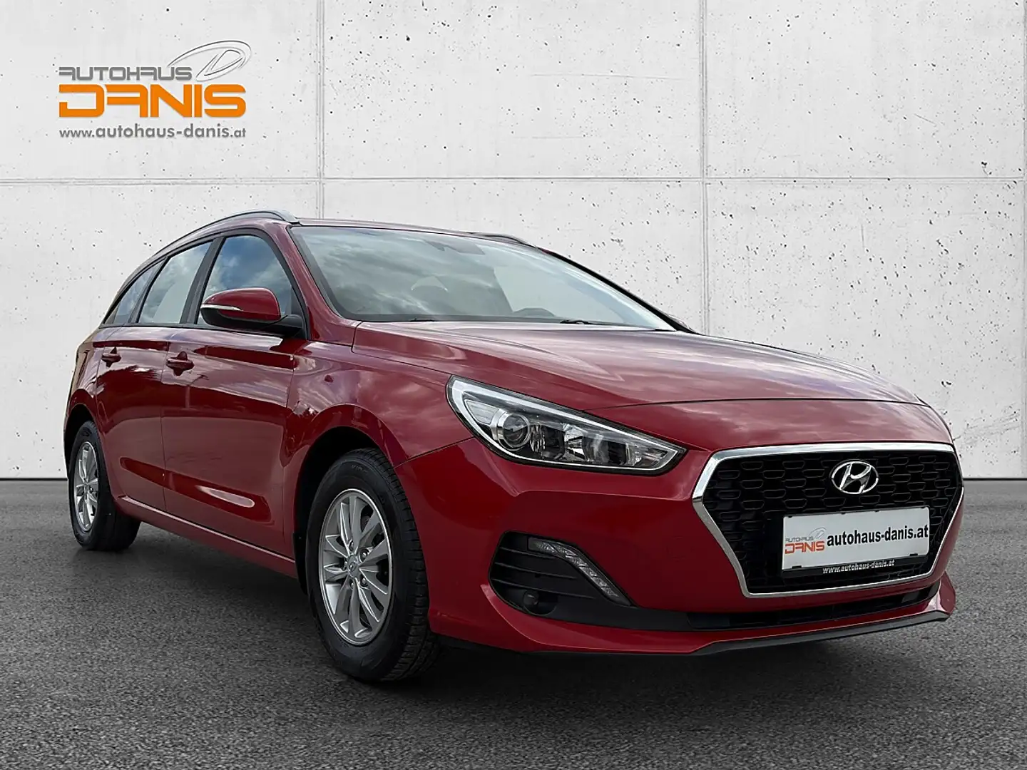 Hyundai i30 CW 1,6 CRDi Level 3 Rot - 2